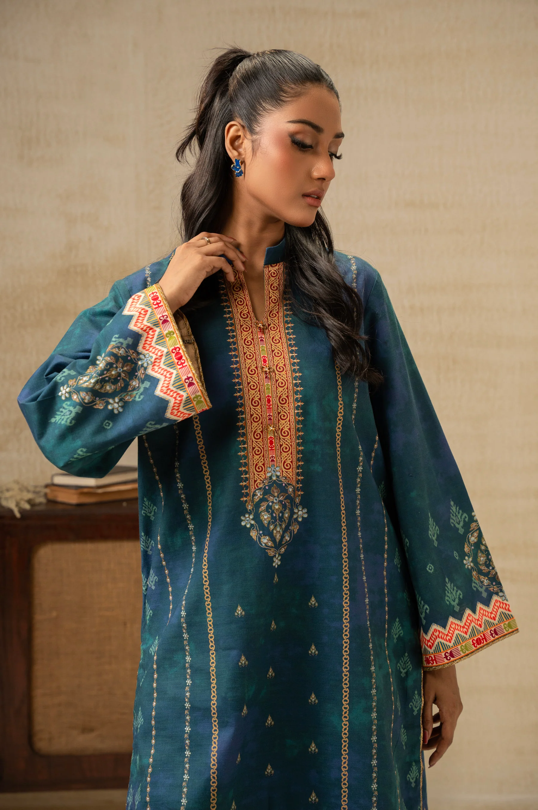 UNSTITCHED PRINTED SHIRT BOTTOM SUIT - Image 2