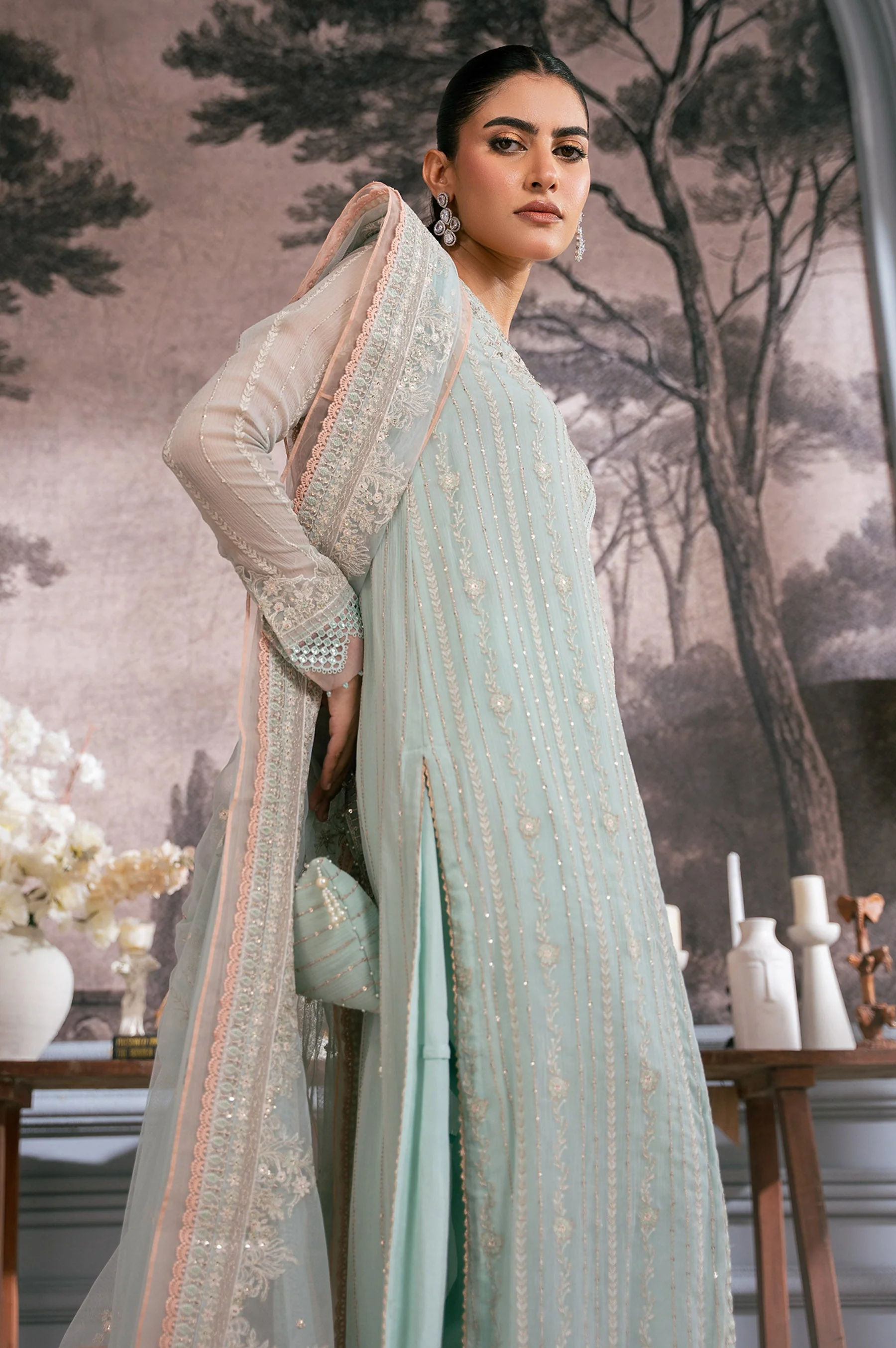 EMBROIDERED SUIT - Image 6
