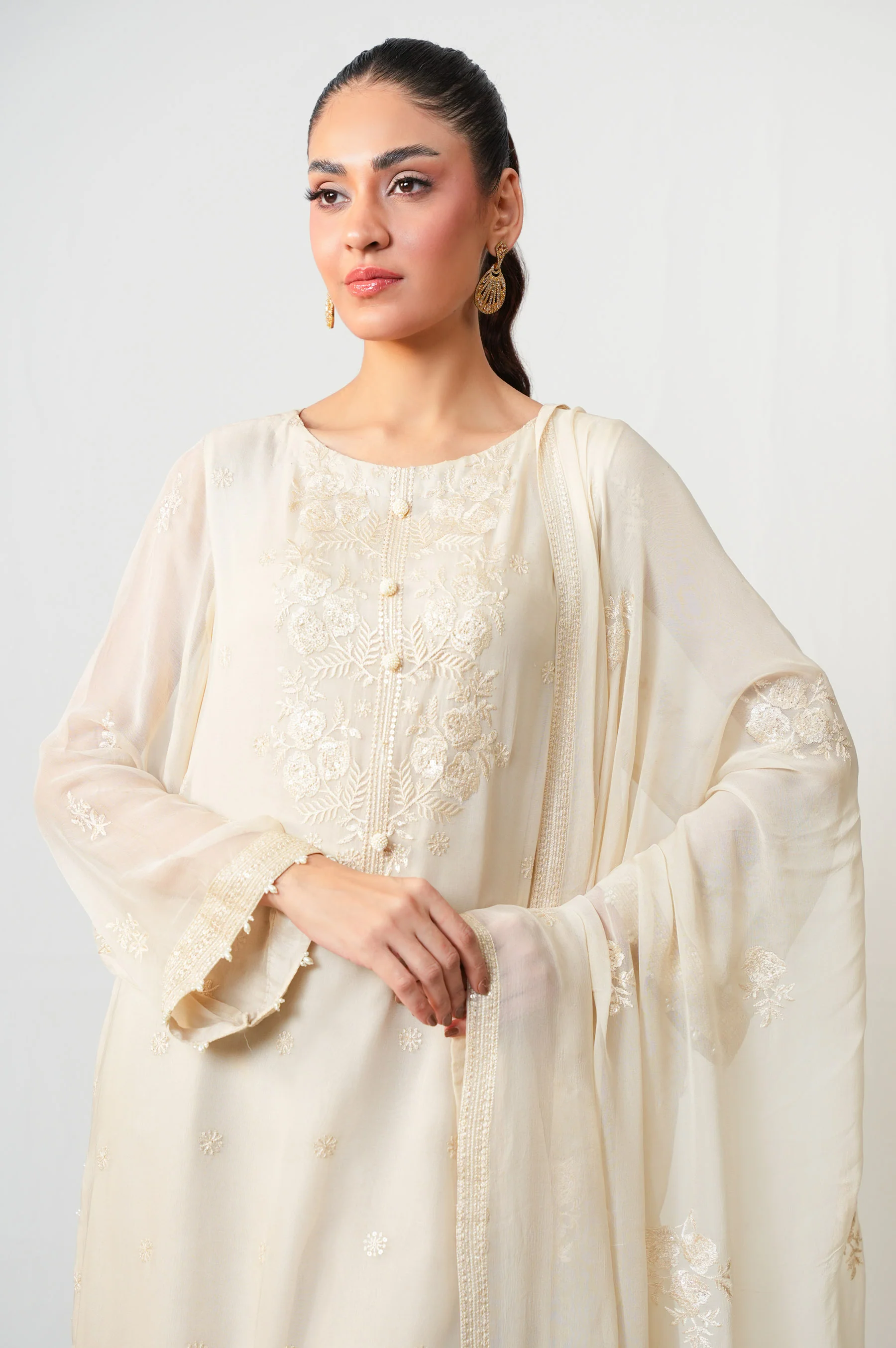 EMBROIDERED SUIT - Image 5