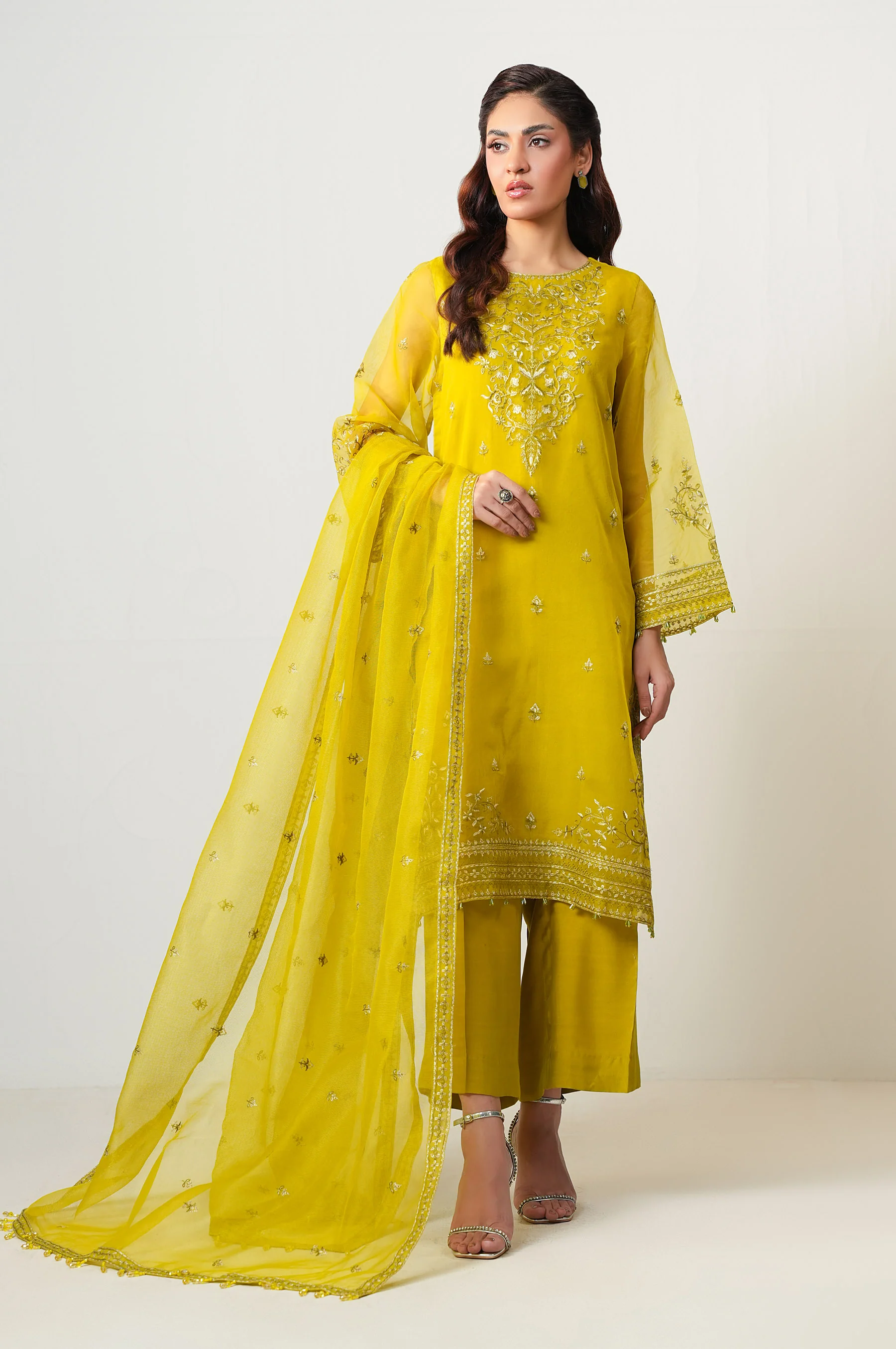 EMBROIDERED SUIT - Image 7