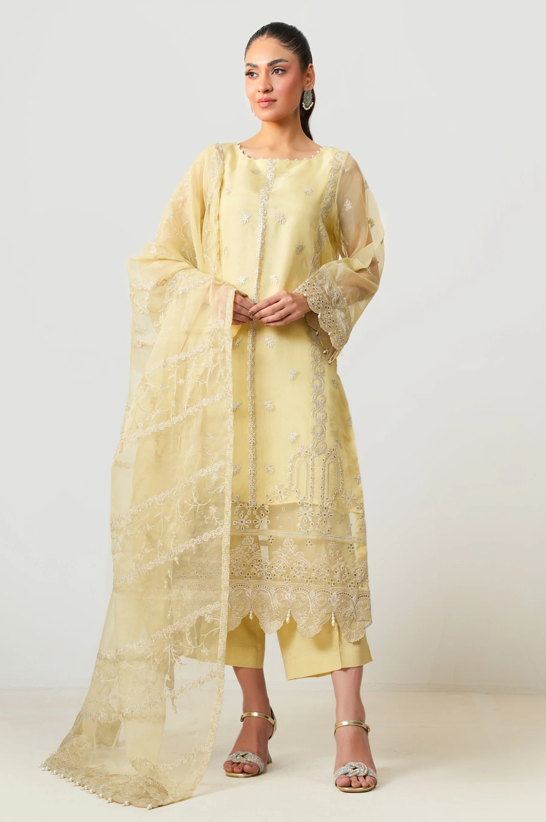 UNSTITCHED 3 PIECE EMBROIDERED SUIT - Image 7