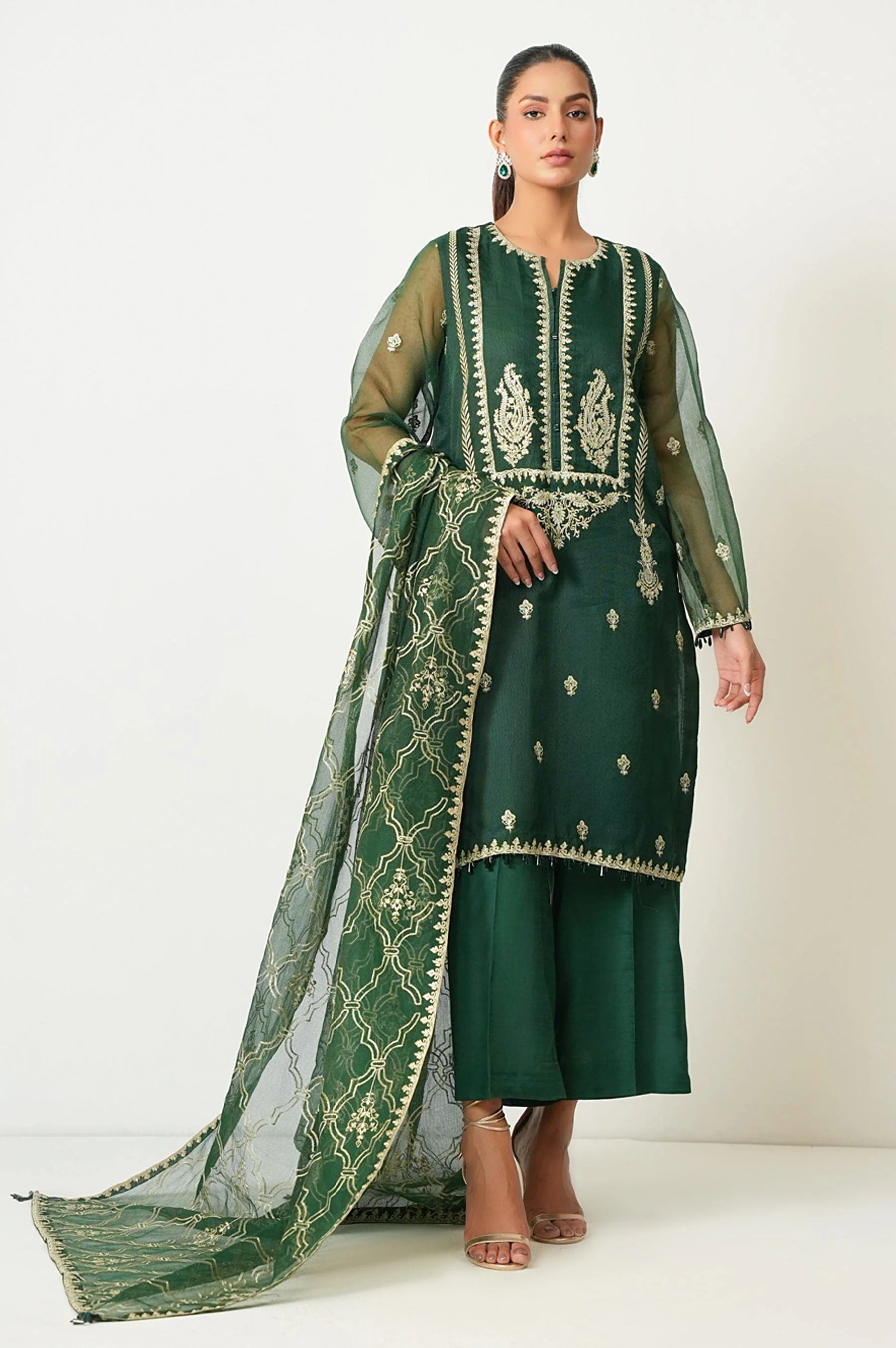 EMBROIDERED SUIT