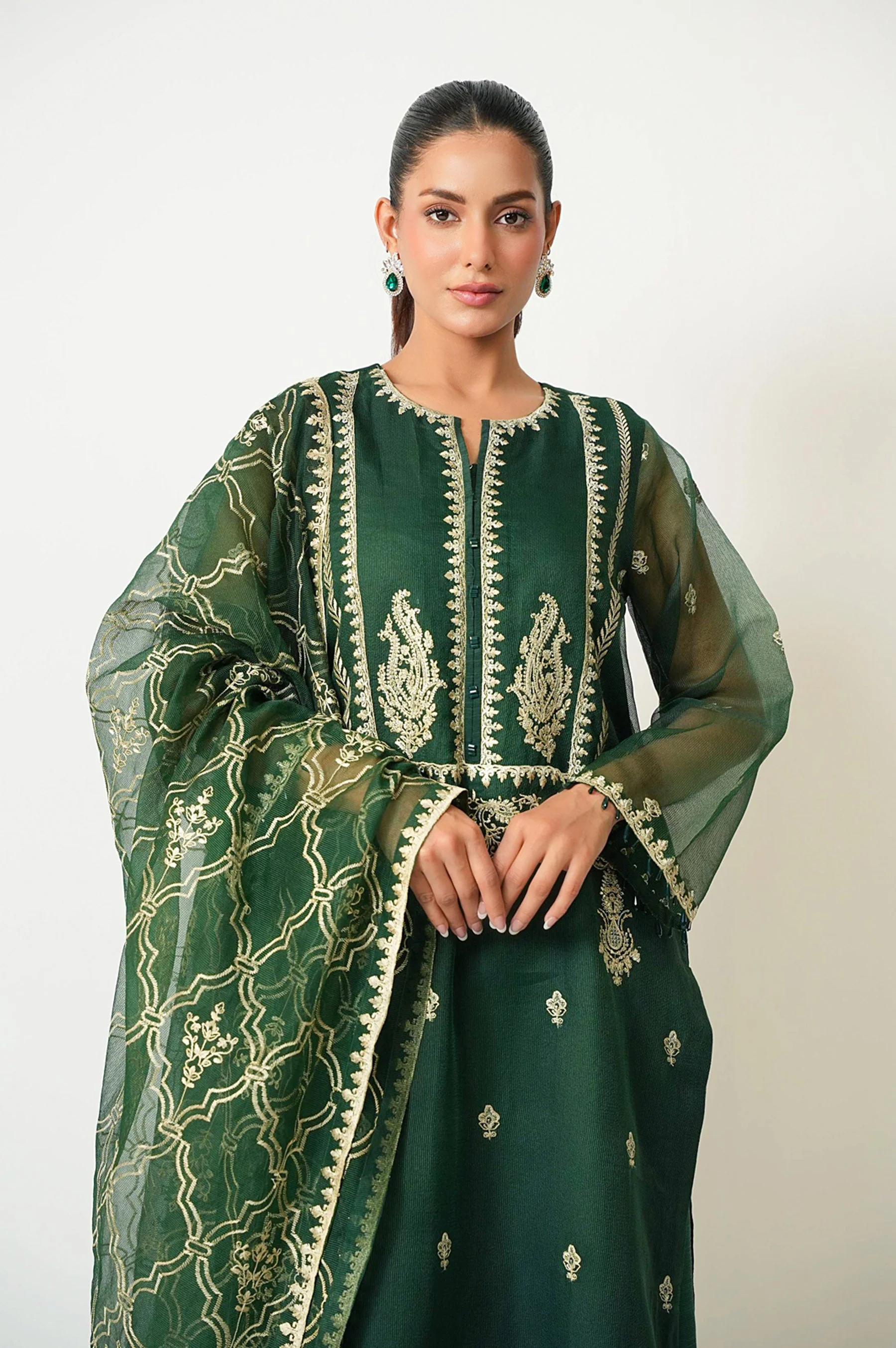EMBROIDERED SUIT - Image 2