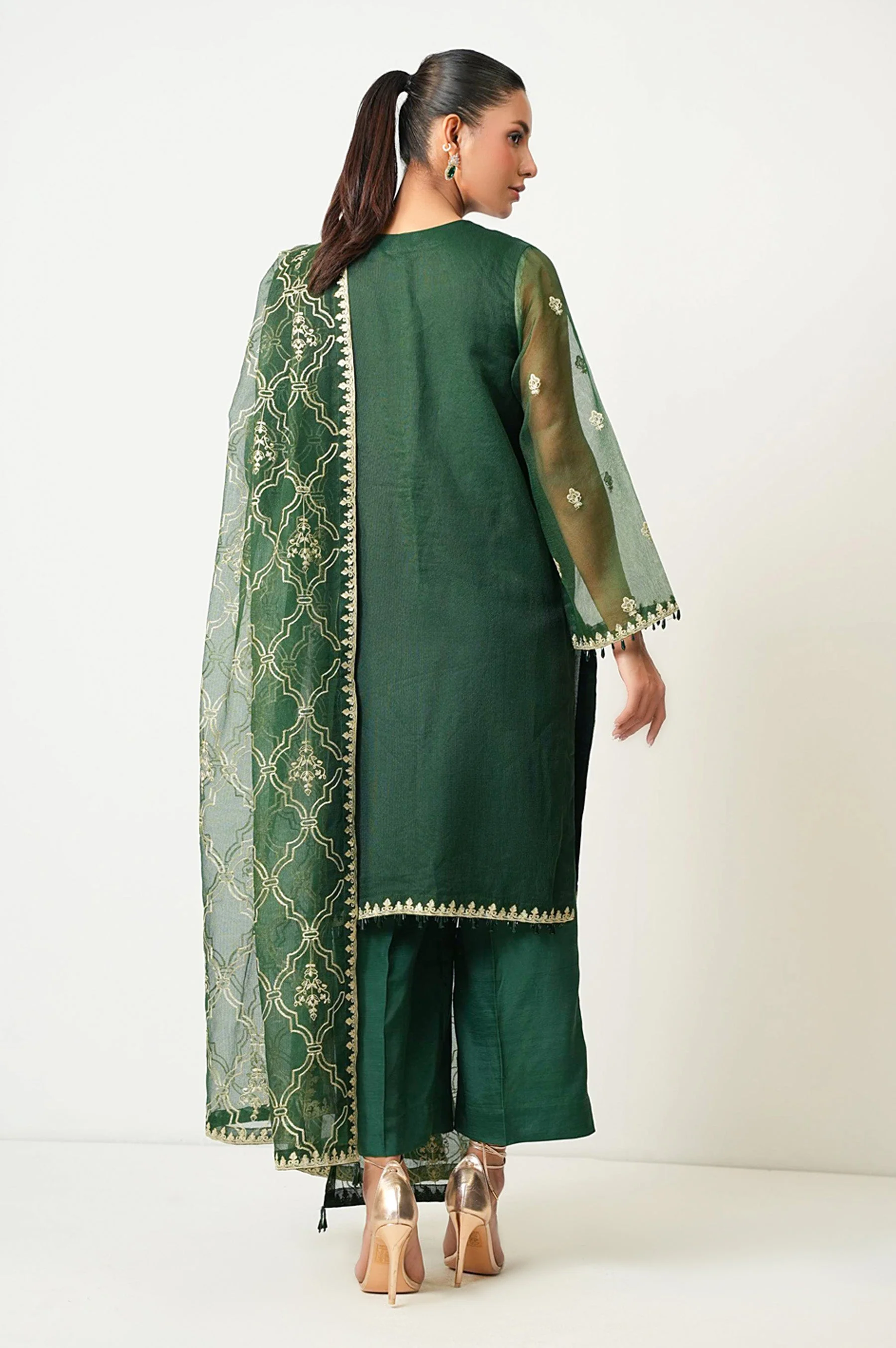 EMBROIDERED SUIT - Image 4