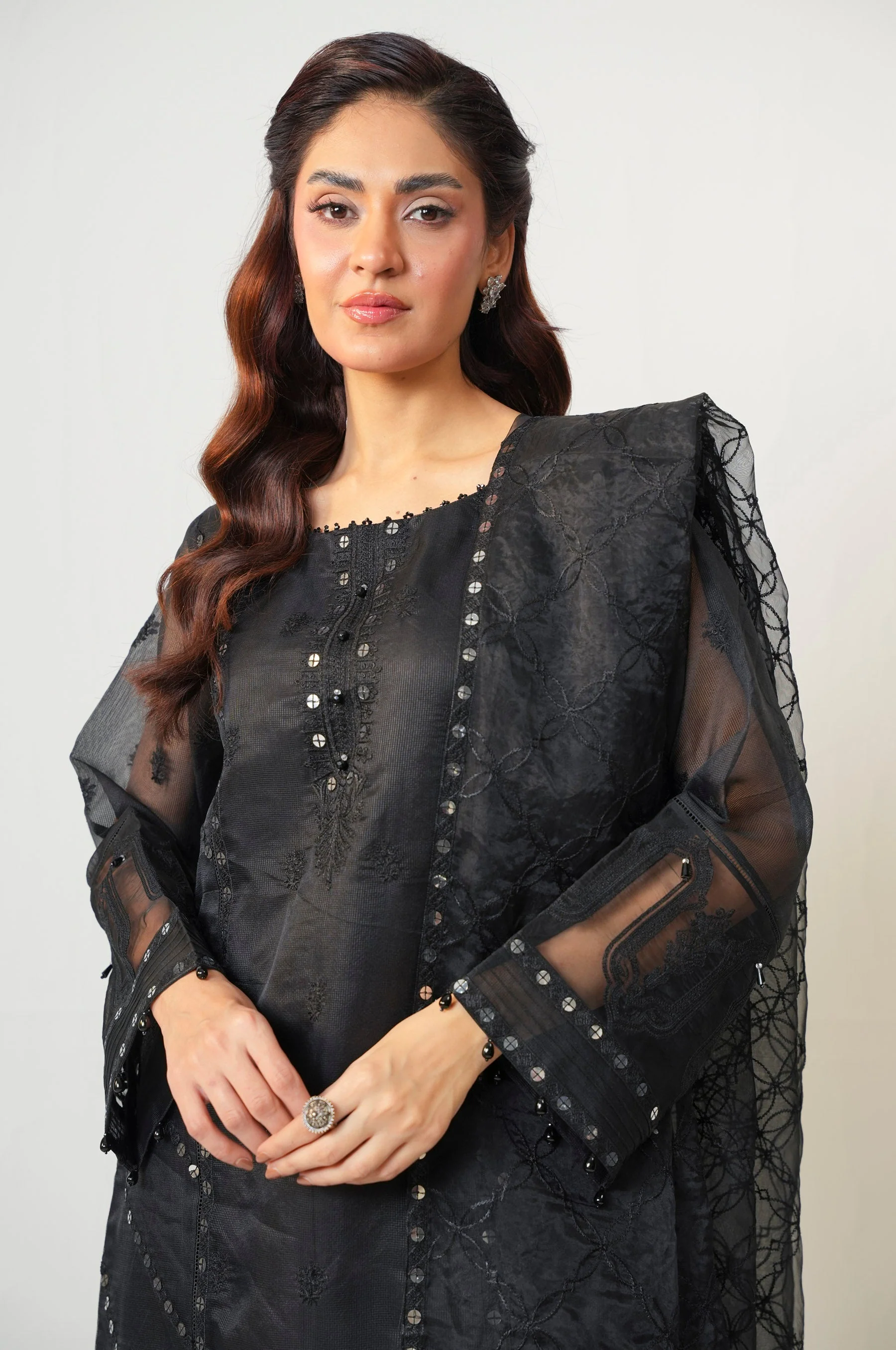 EMBROIDERED SUIT - Image 2