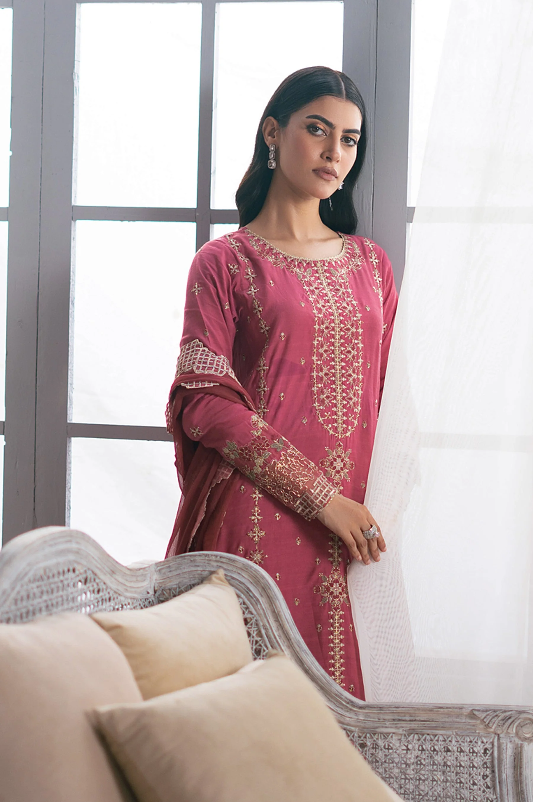 EMBROIDERED SUIT - Image 6