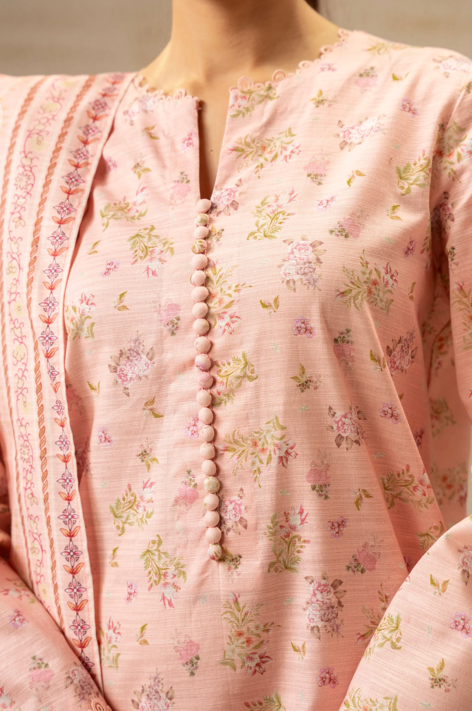 UNSTITCHED DIGITAL PRINTED SUIT - Image 2