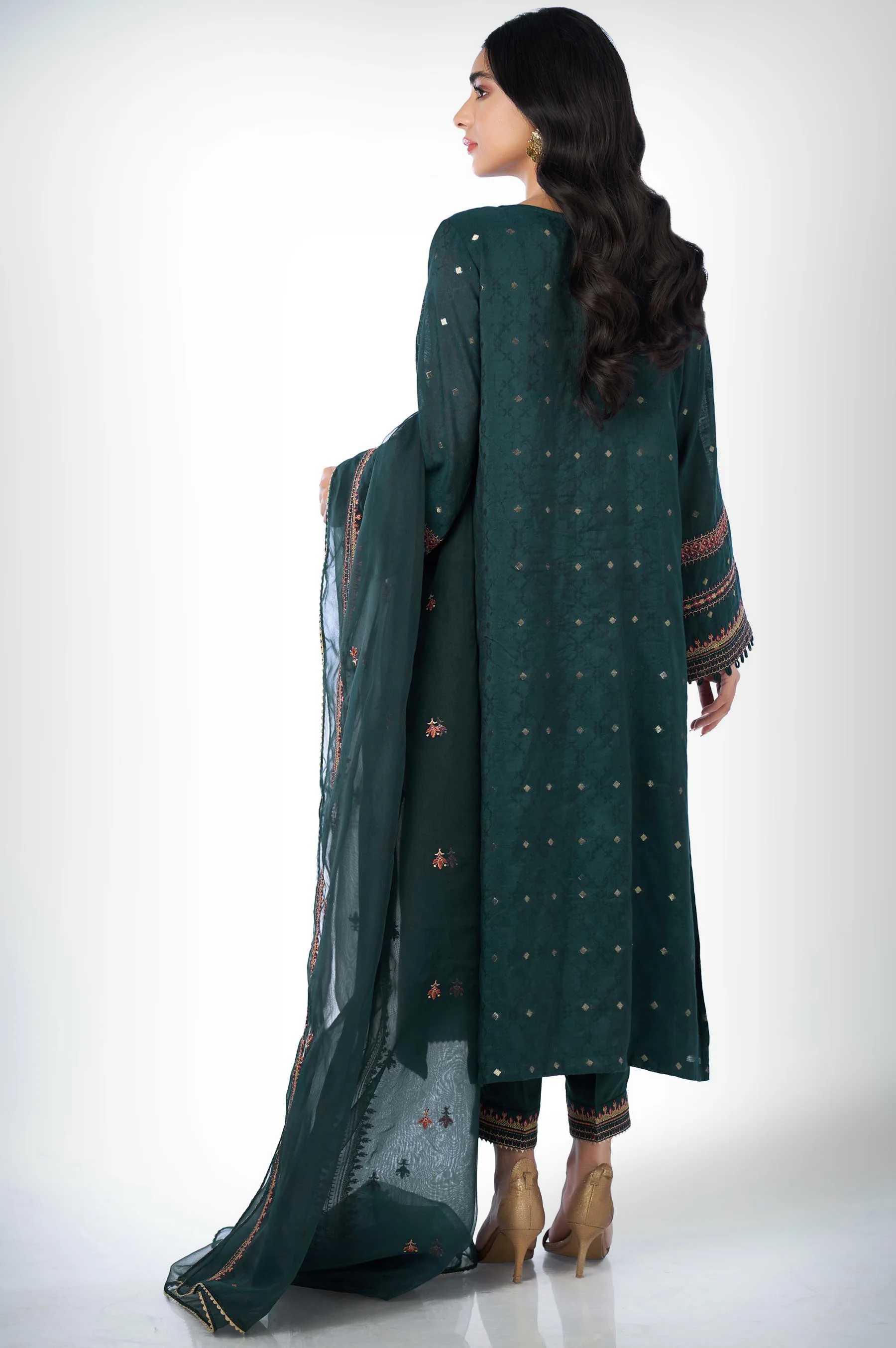 3 piece Unstitched Embroidered Zari Jacquard Suit - Image 3