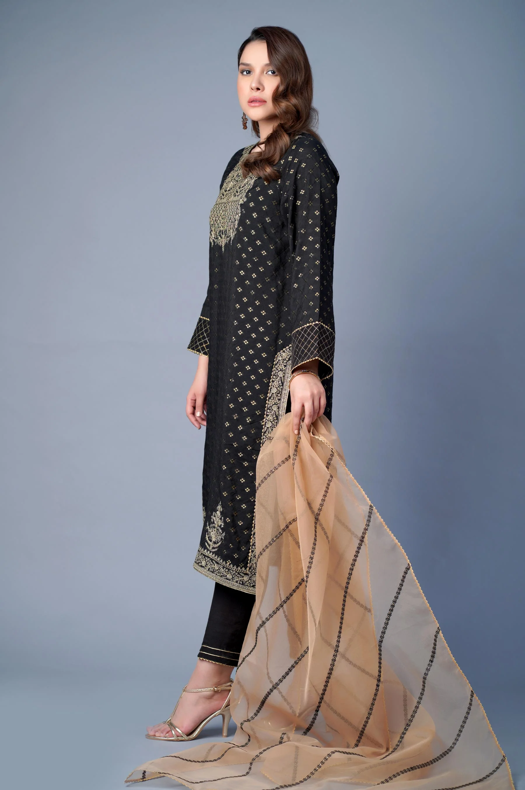 3 Piece Unstitched Embroidered Zari Jacquard Suit - Image 3