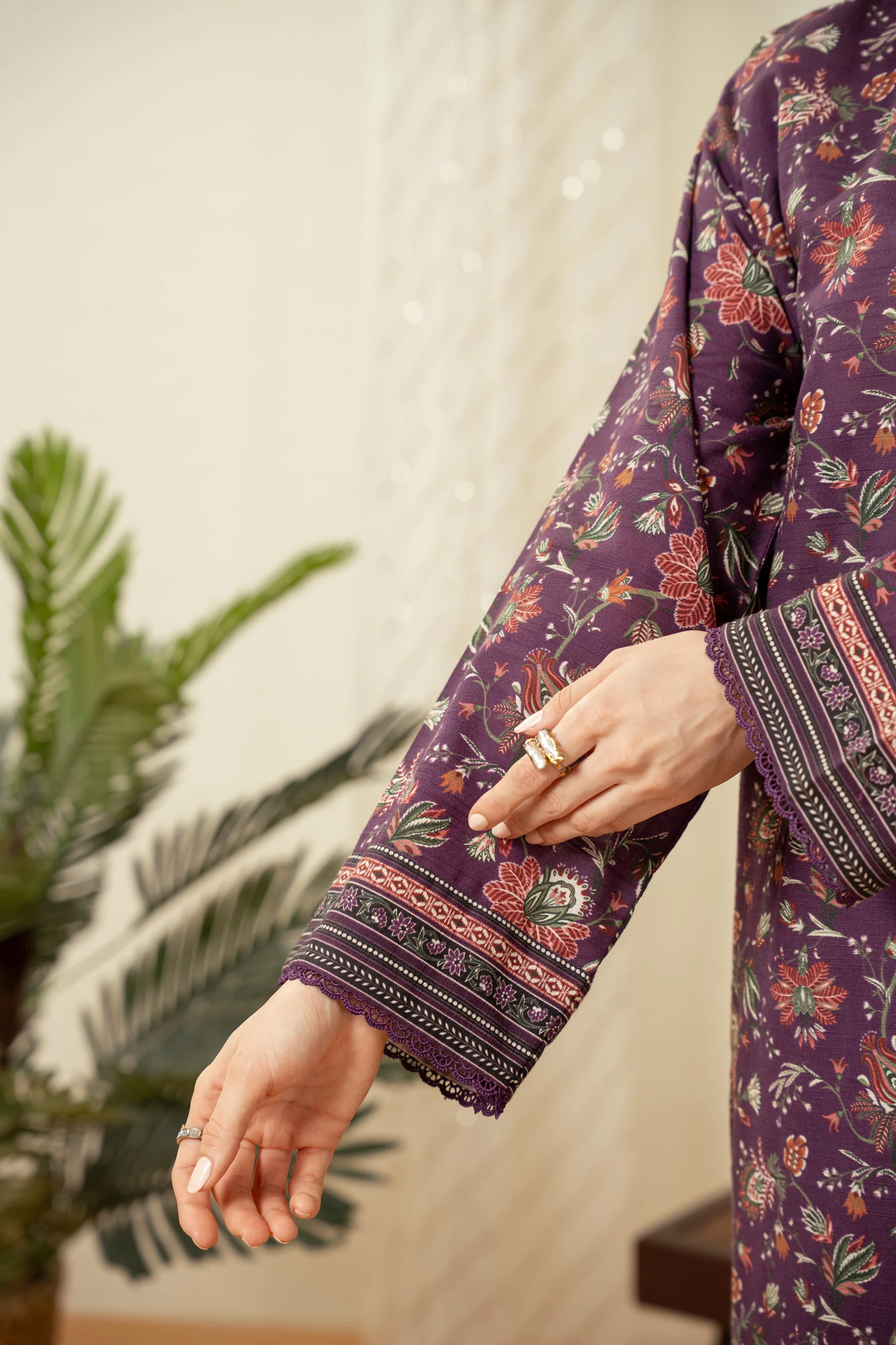 UNSTITCHED PRINTED SUIT - Image 6