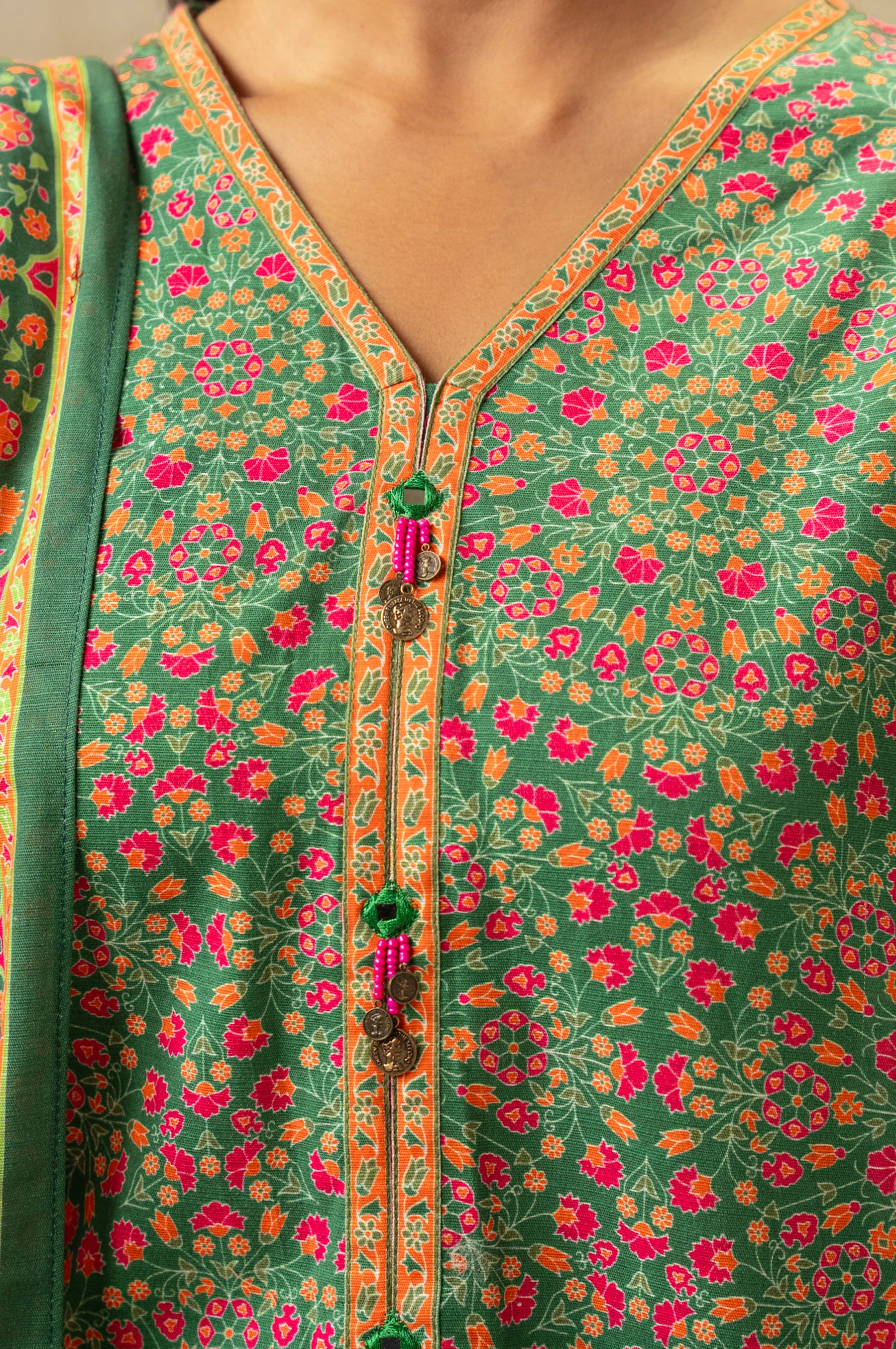UNSTITCHED DIGITAL PRINTED SUIT - Image 5
