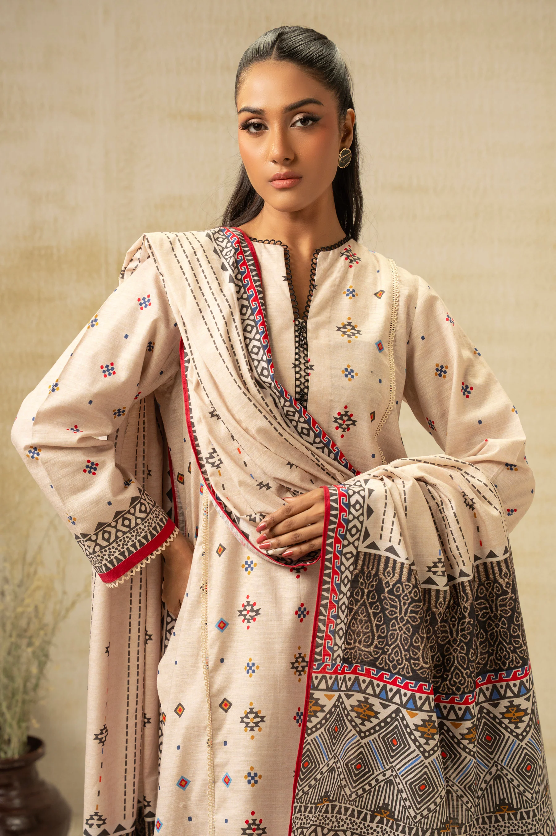 UNSTITCHED DIGITAL PRINTED SUIT - Image 6