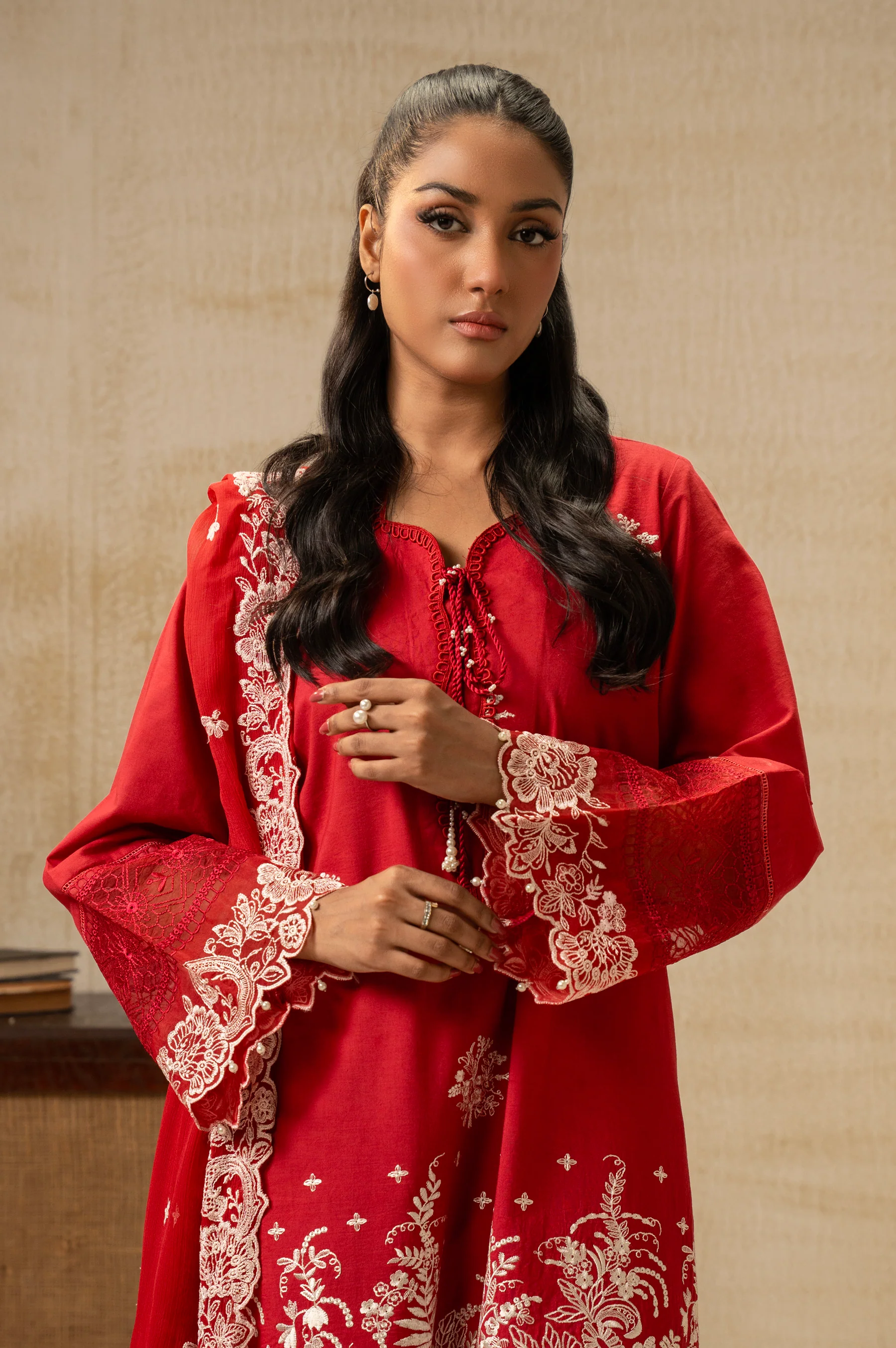 UNSTITCHED DYED EMBROIDERED SUIT - Image 6