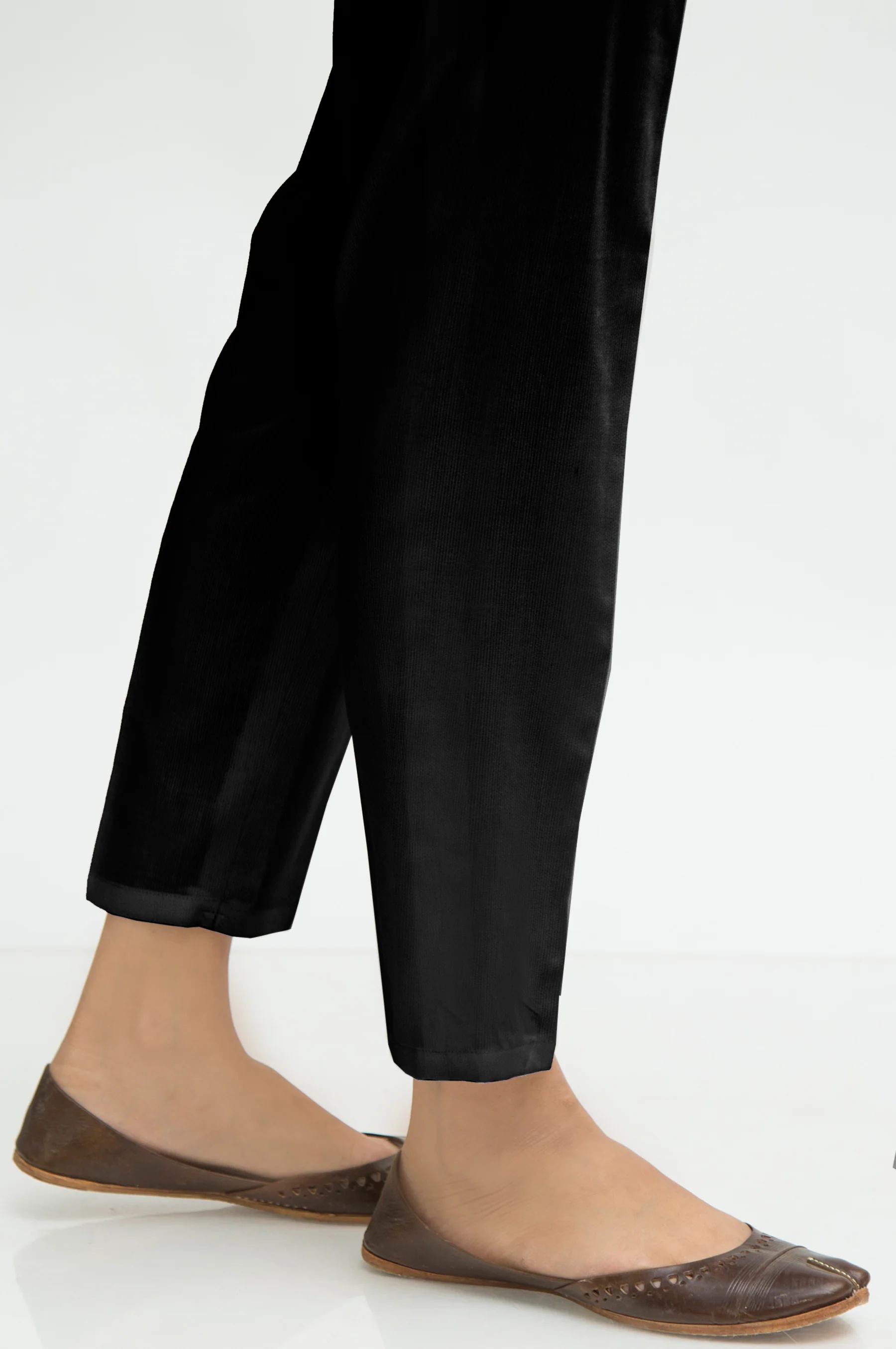 Basic Cambric Cigarette Pants - Black - Image 2