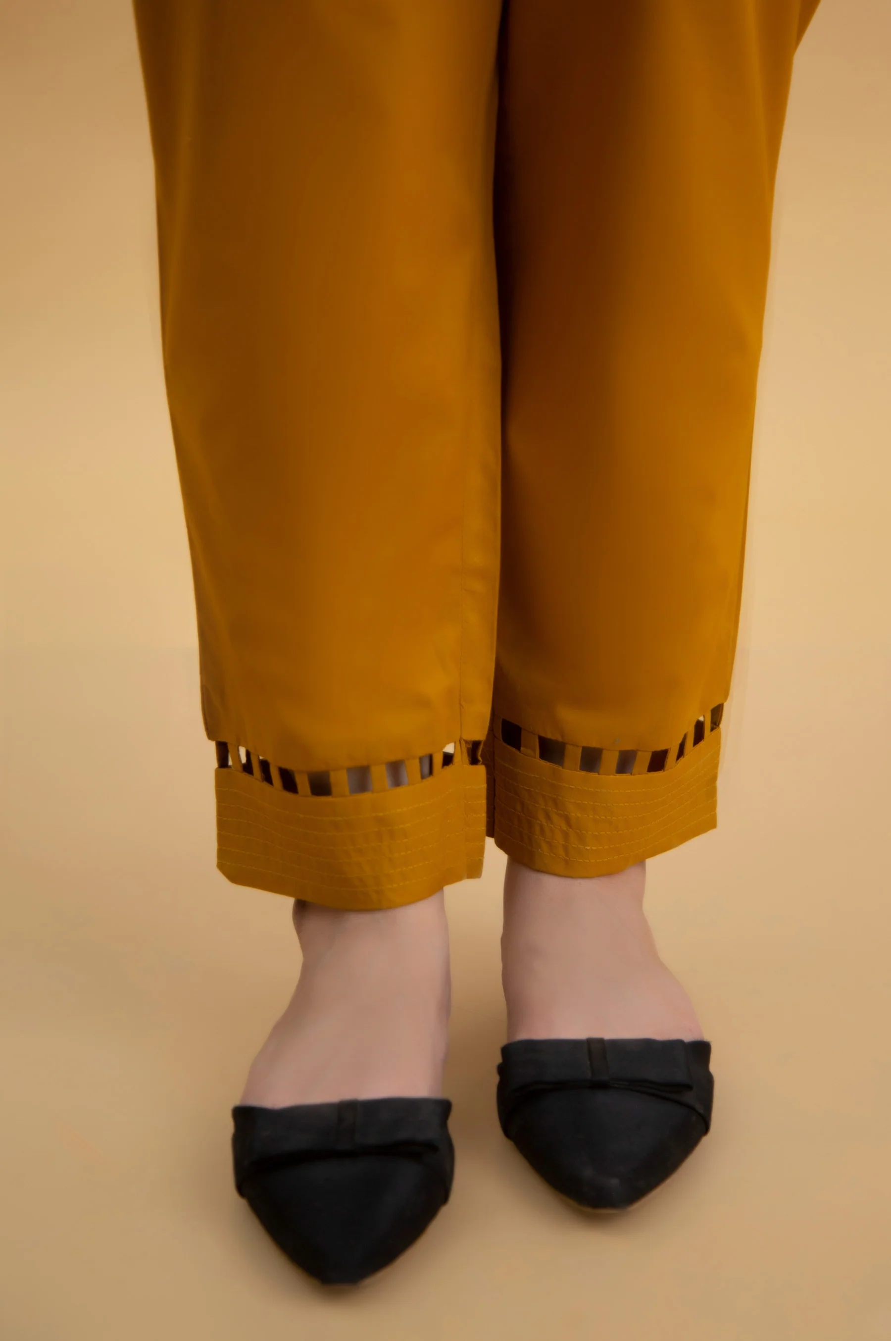 Basic Cambric Cigarette Pants - Mustard - Image 4