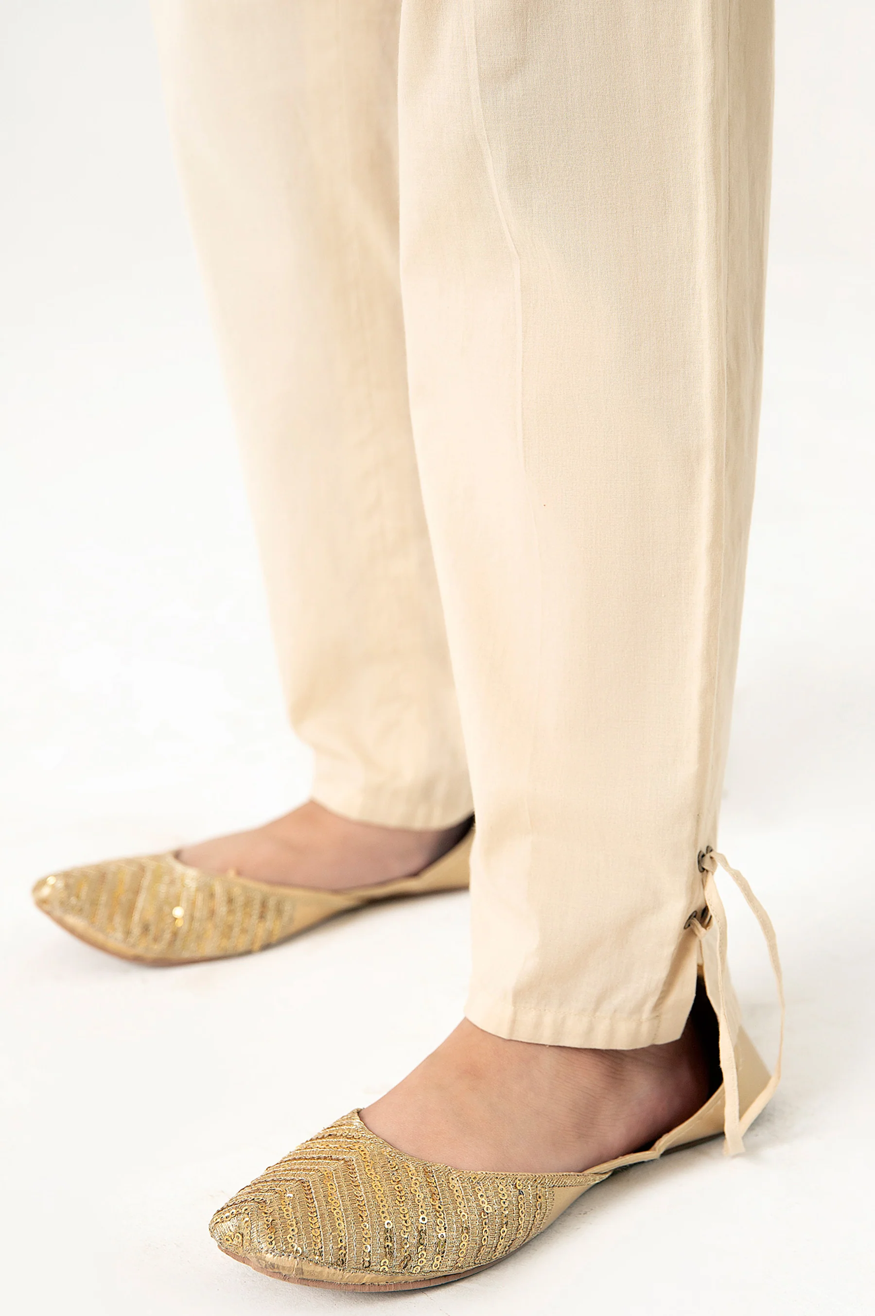 Cambric Cigerrette Pants - Beige - Image 3
