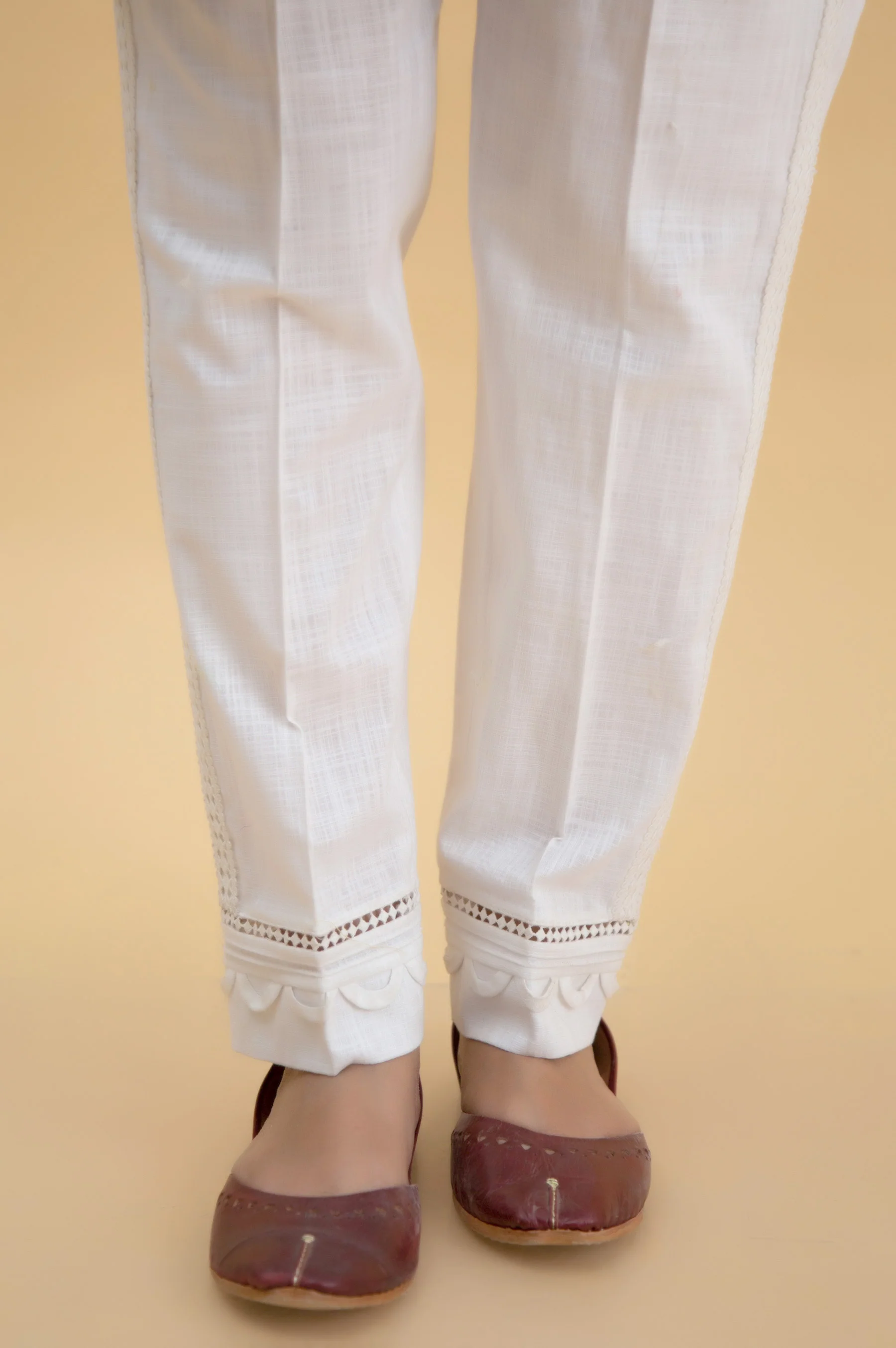 Embroidered Cotton Slub Cigarette Pants - Image 4