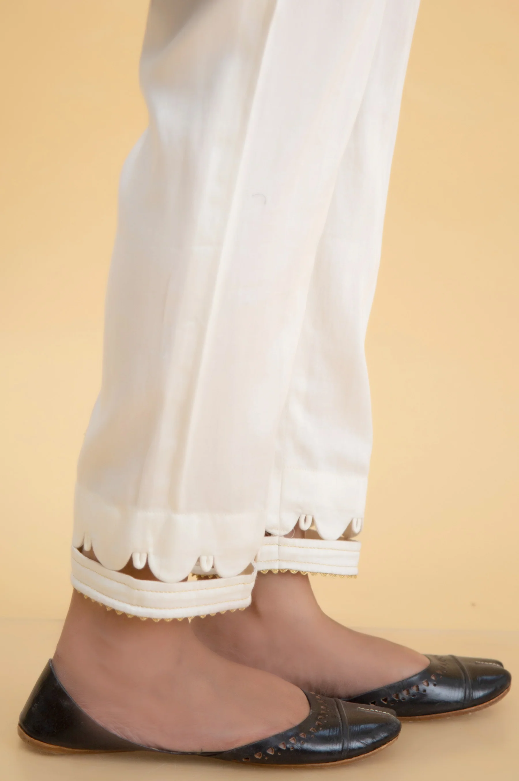 Embroidered Cotton Satin Cigarette Pants - Image 3