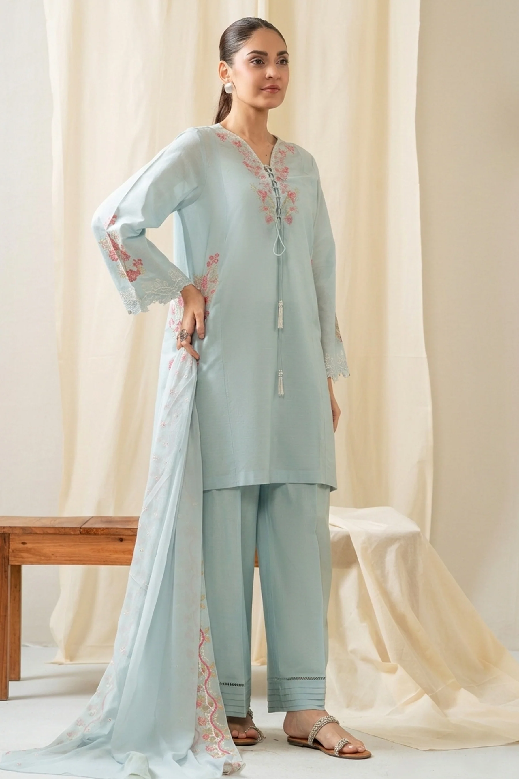 EMBROIDERED CAMBRIC STITCHED 3 PIECE SUIT