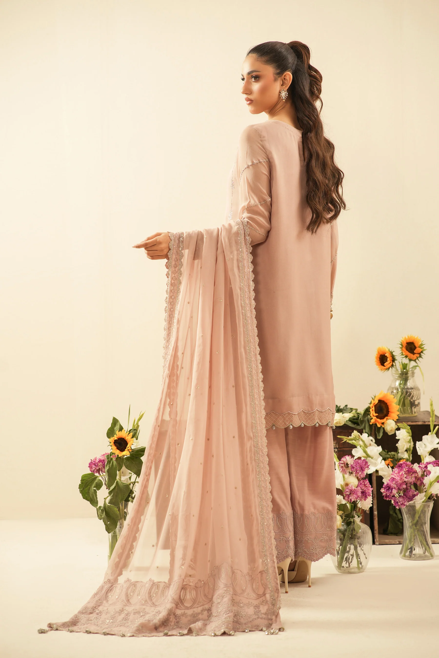 EMBROIDERED CHIFFON UNSTITCHED 3 PIECE SUIT - Image 7