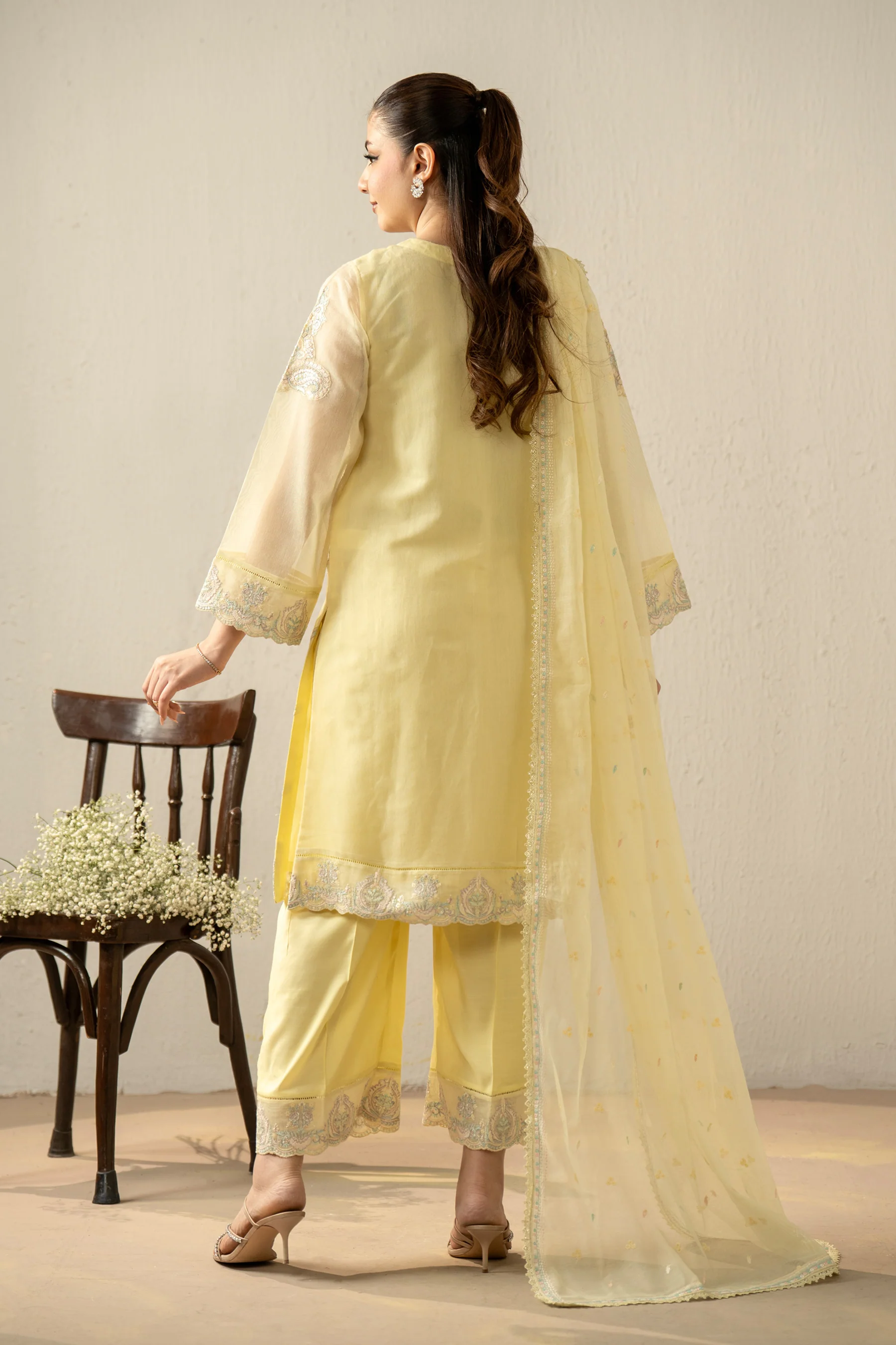 EMBROIDERED KHADDI NET STITCHED 3 PIECE SUIT - Image 3