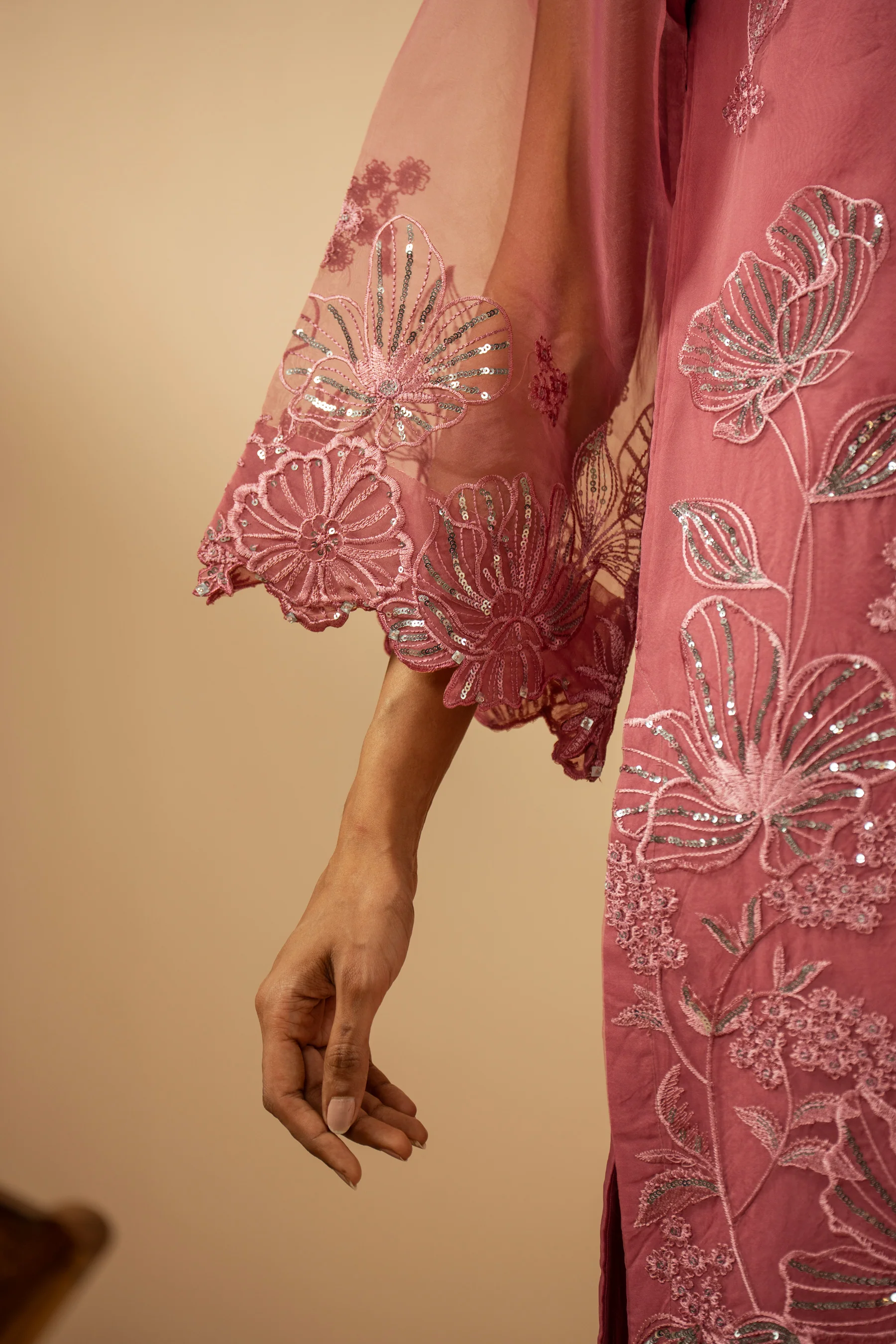 EMBROIDERED ORGANZA STITCHED 3 PIECE SUIT - Image 6