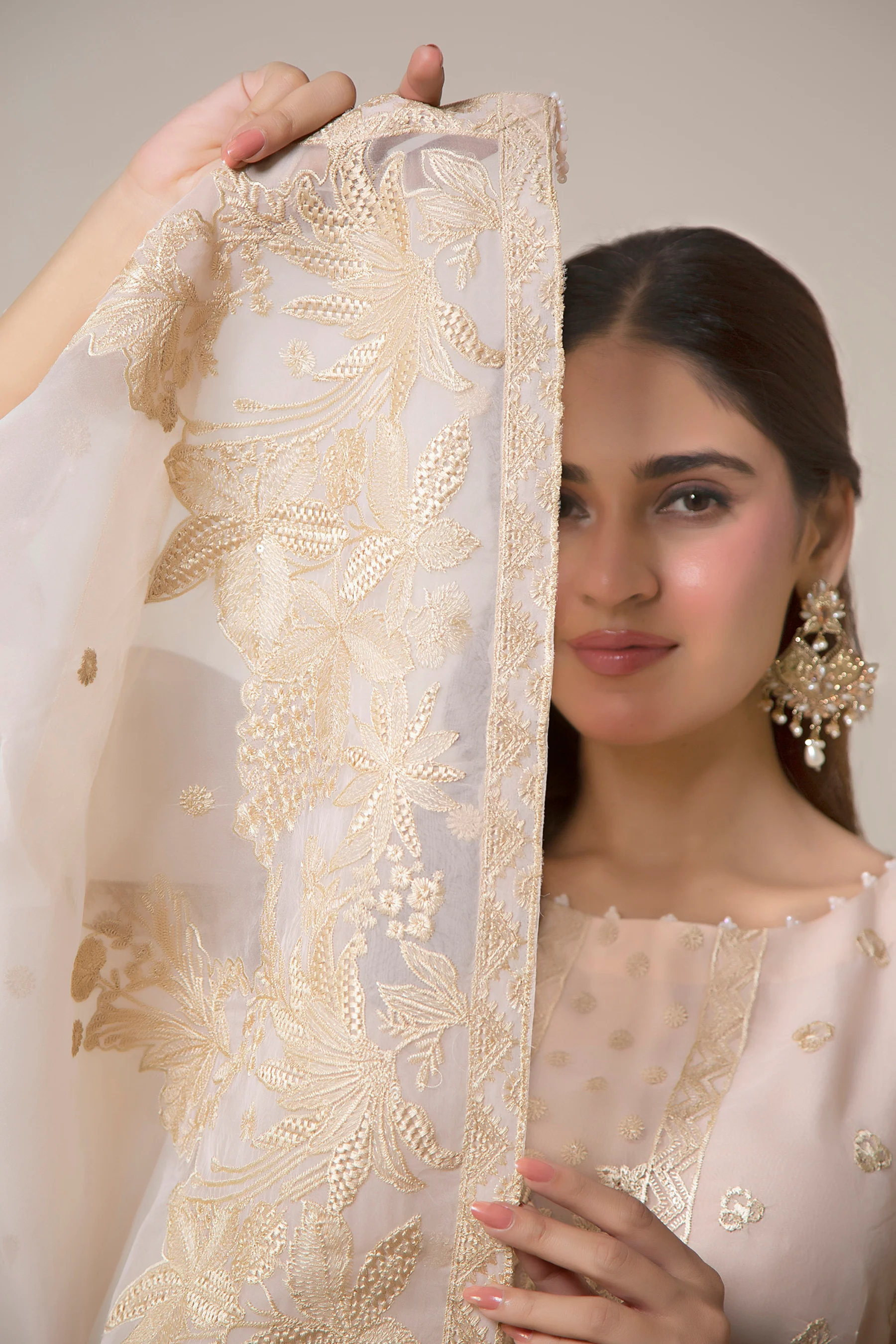 EMBROIDERED ORGANZA STITCHED 3 PIECE SUIT - Image 5