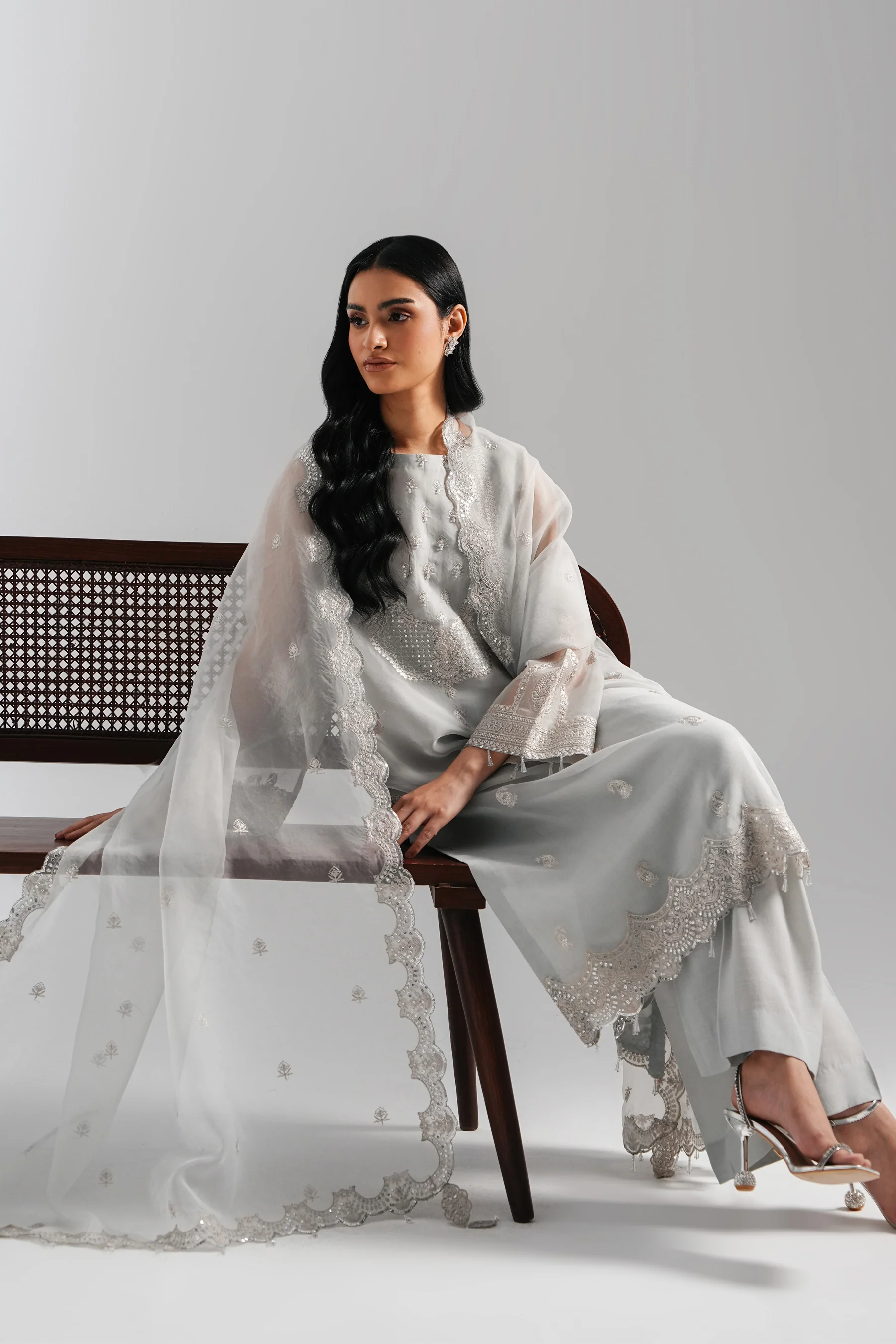 EMBROIDERED ORGANZA STITCHED 3 PIECE SUIT - Image 4