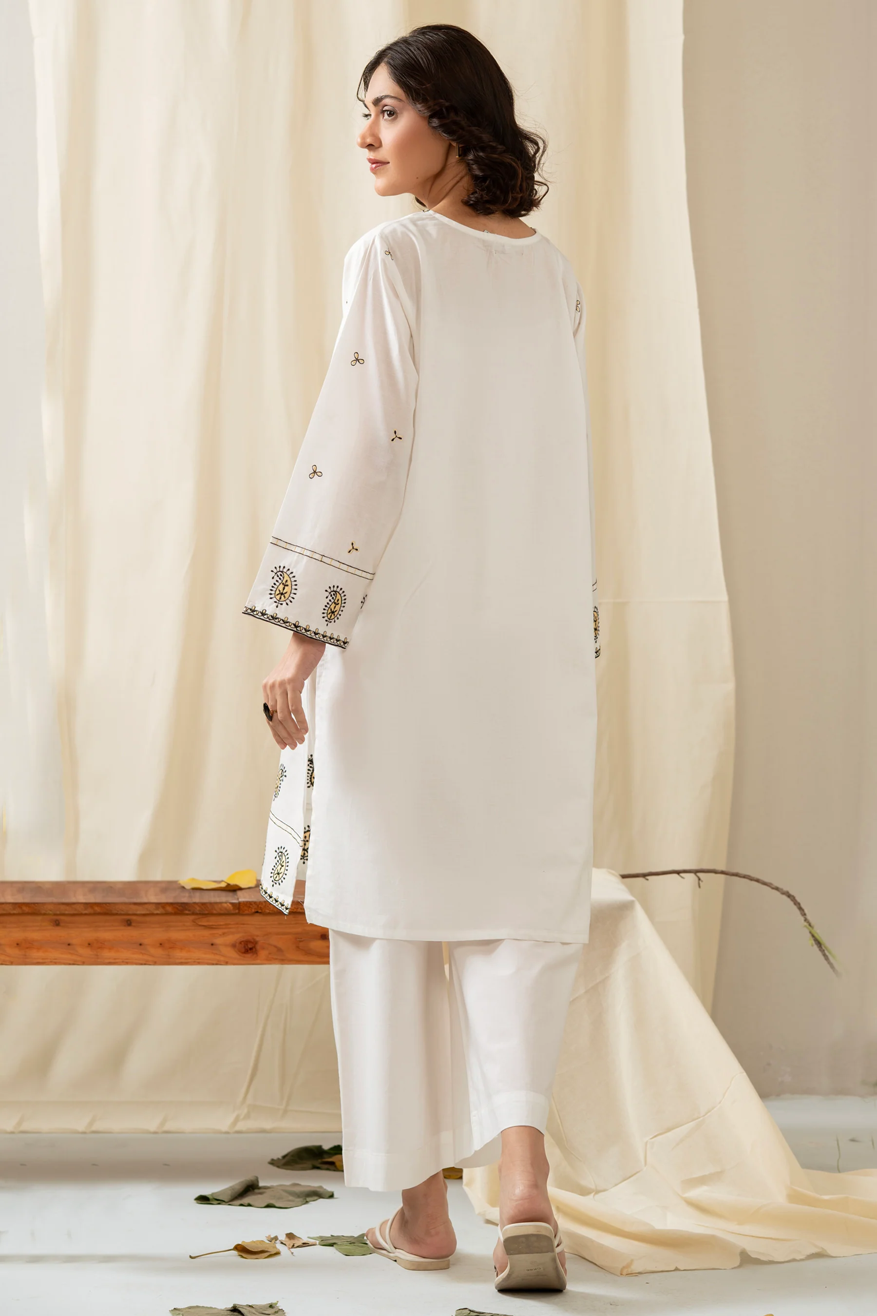 EMBROIDERED SLUB STITCHED SHIRT BOTTOM SUIT - Image 7
