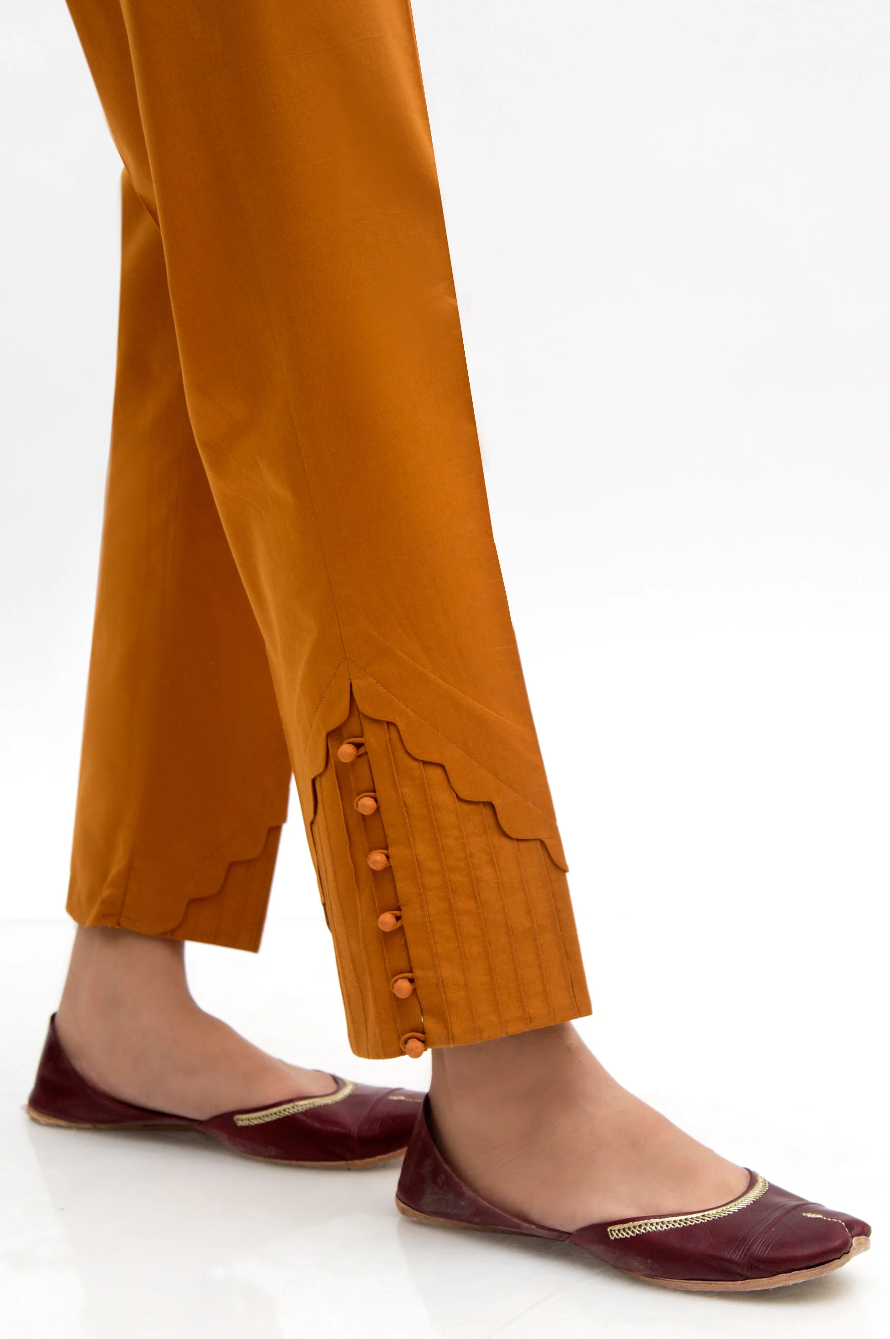 Embellished cigarette Pants - Mustard - Image 4