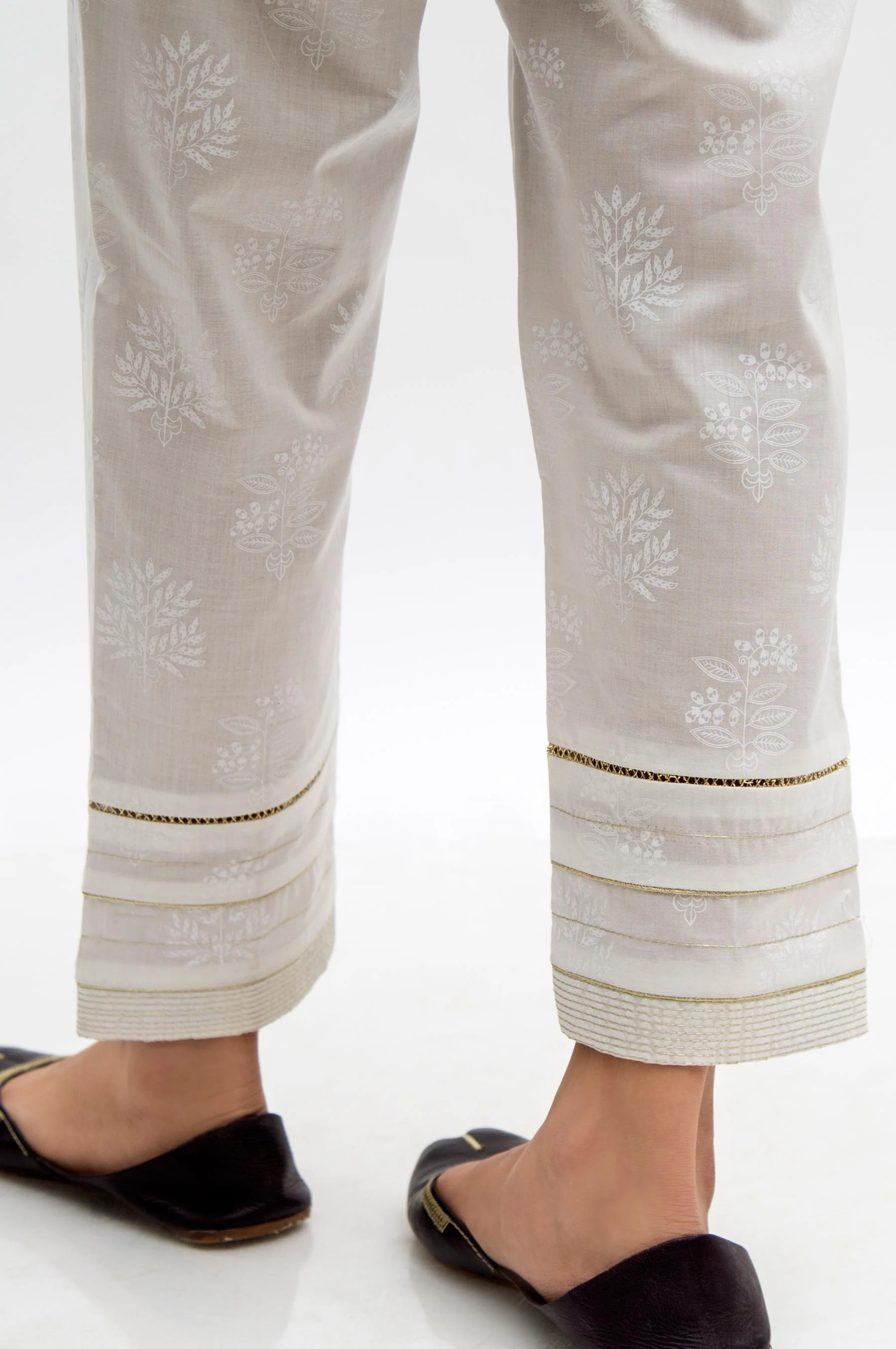 Embellished Cambric Cigarette Pants - White Paste/White - Image 2