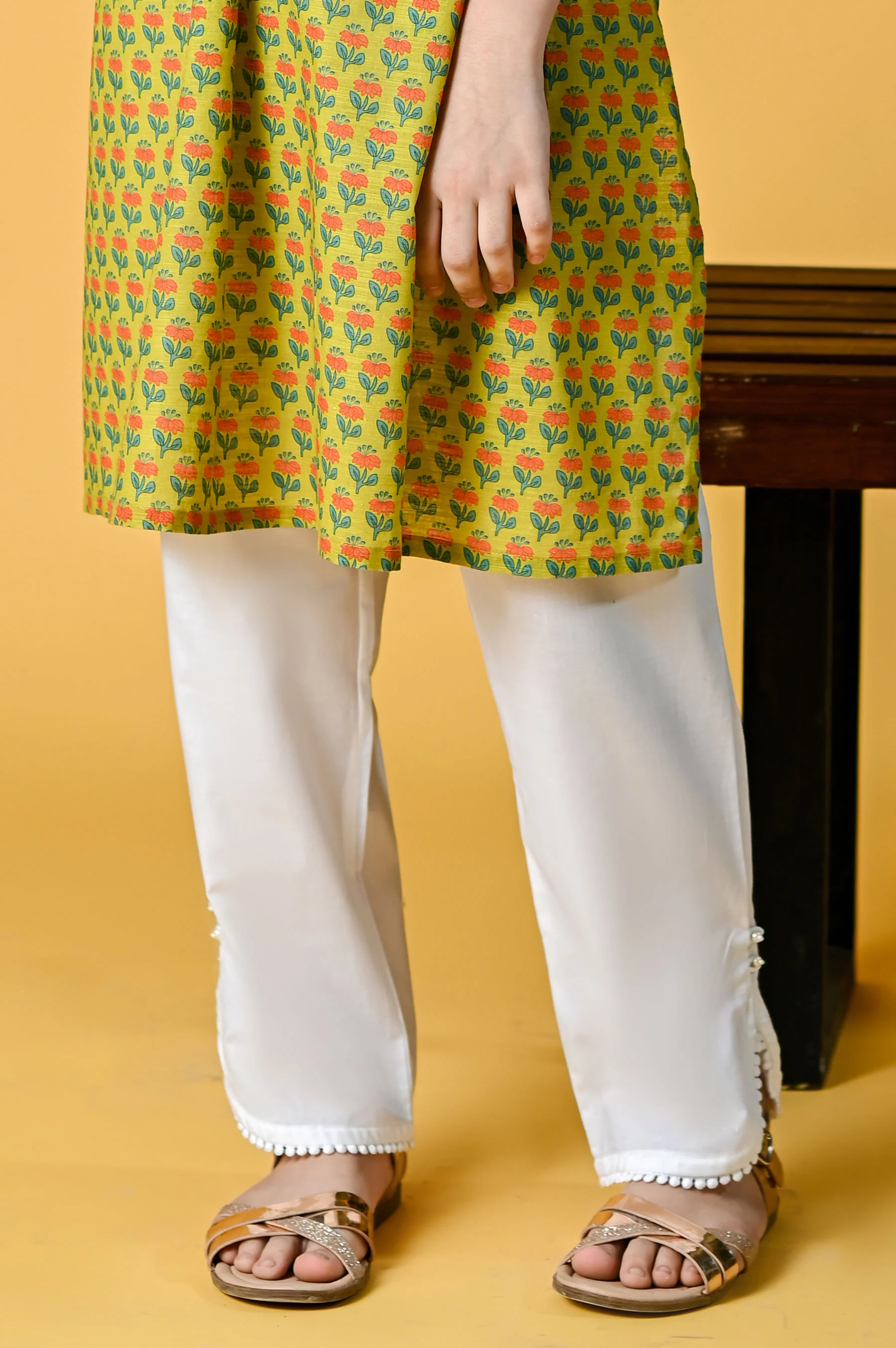 Embellished Junior Pants - White