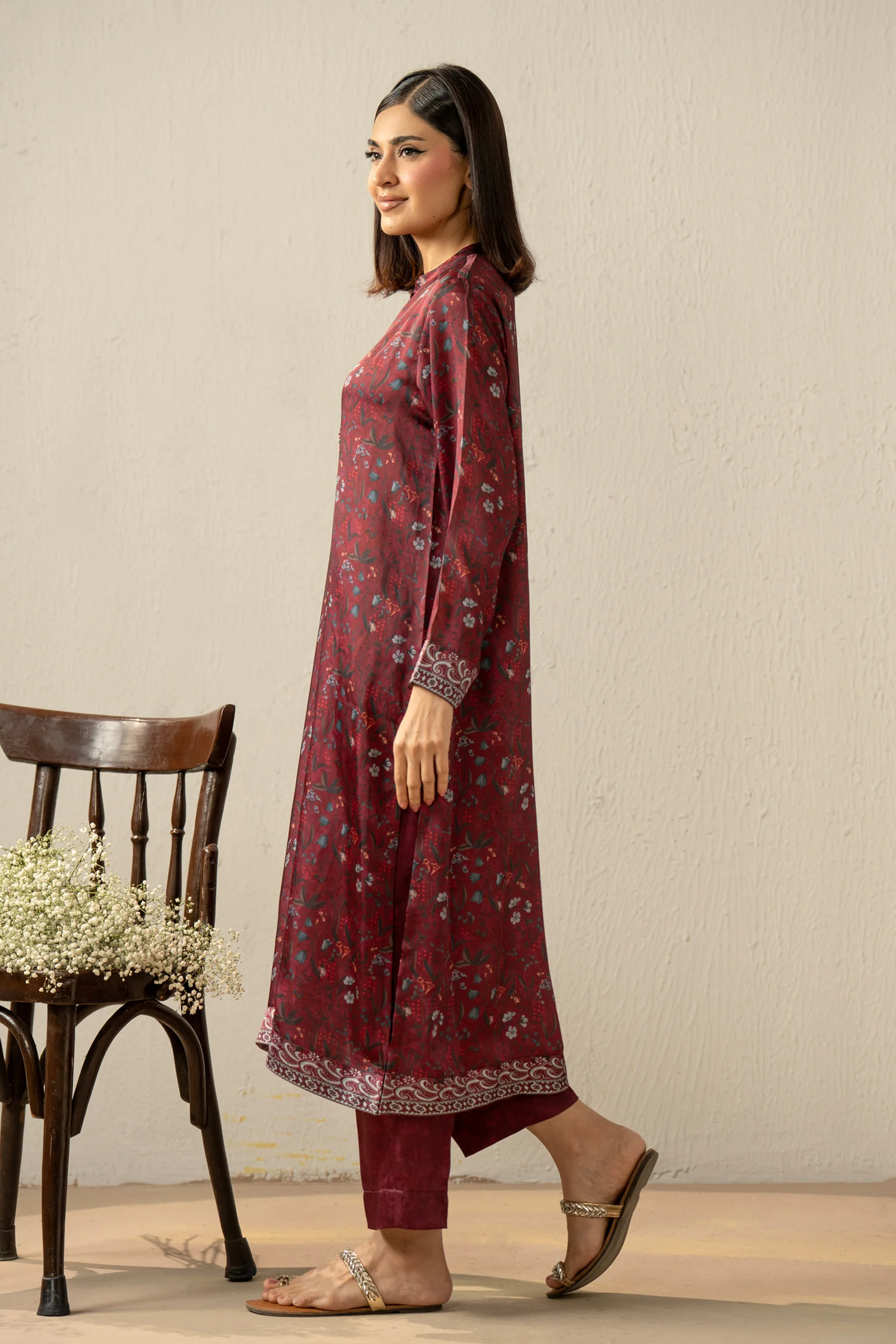 EMBELLISHED SILK STITCHED SHIRT BOTTOM - Image 4