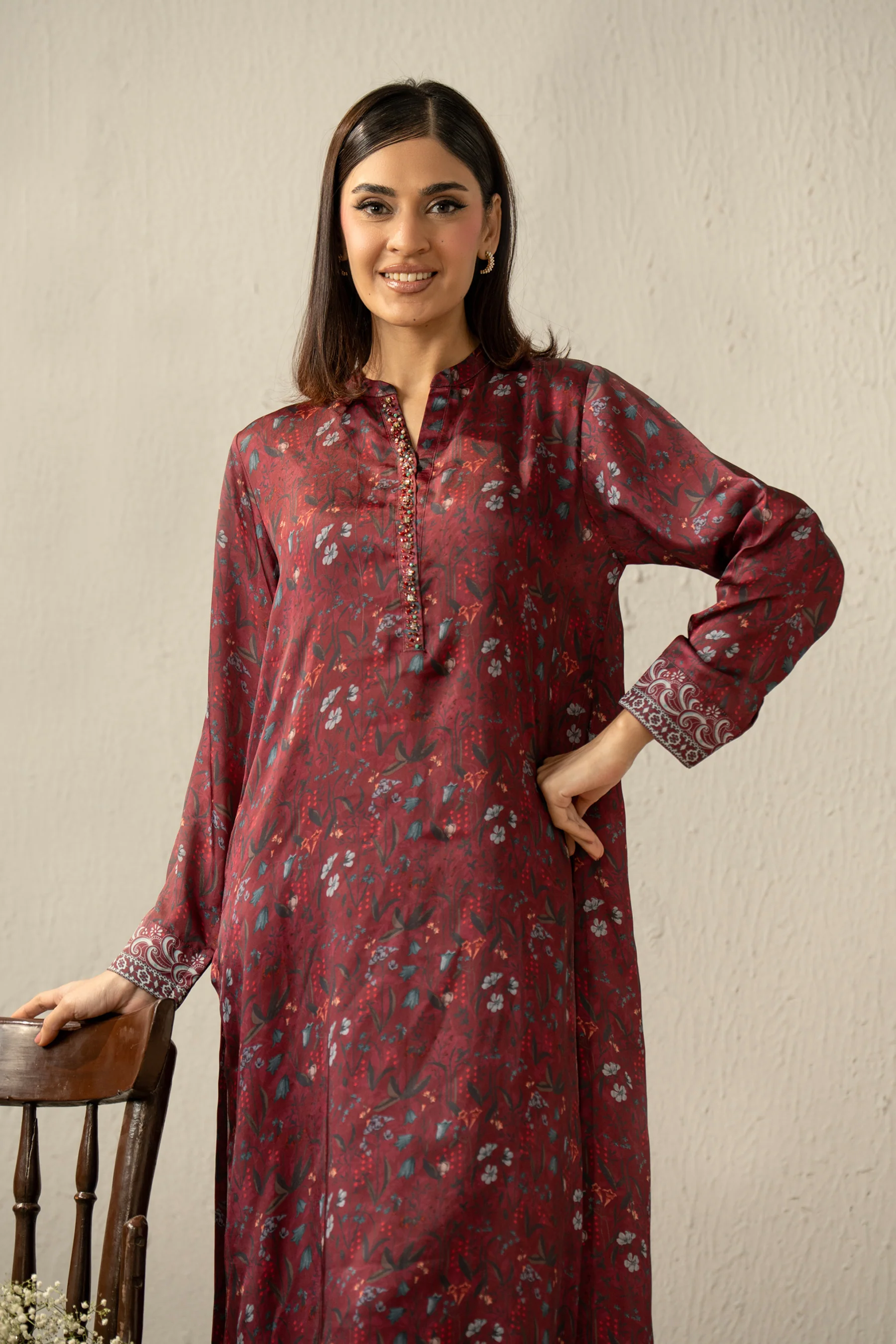 EMBELLISHED SILK STITCHED SHIRT BOTTOM - Image 5