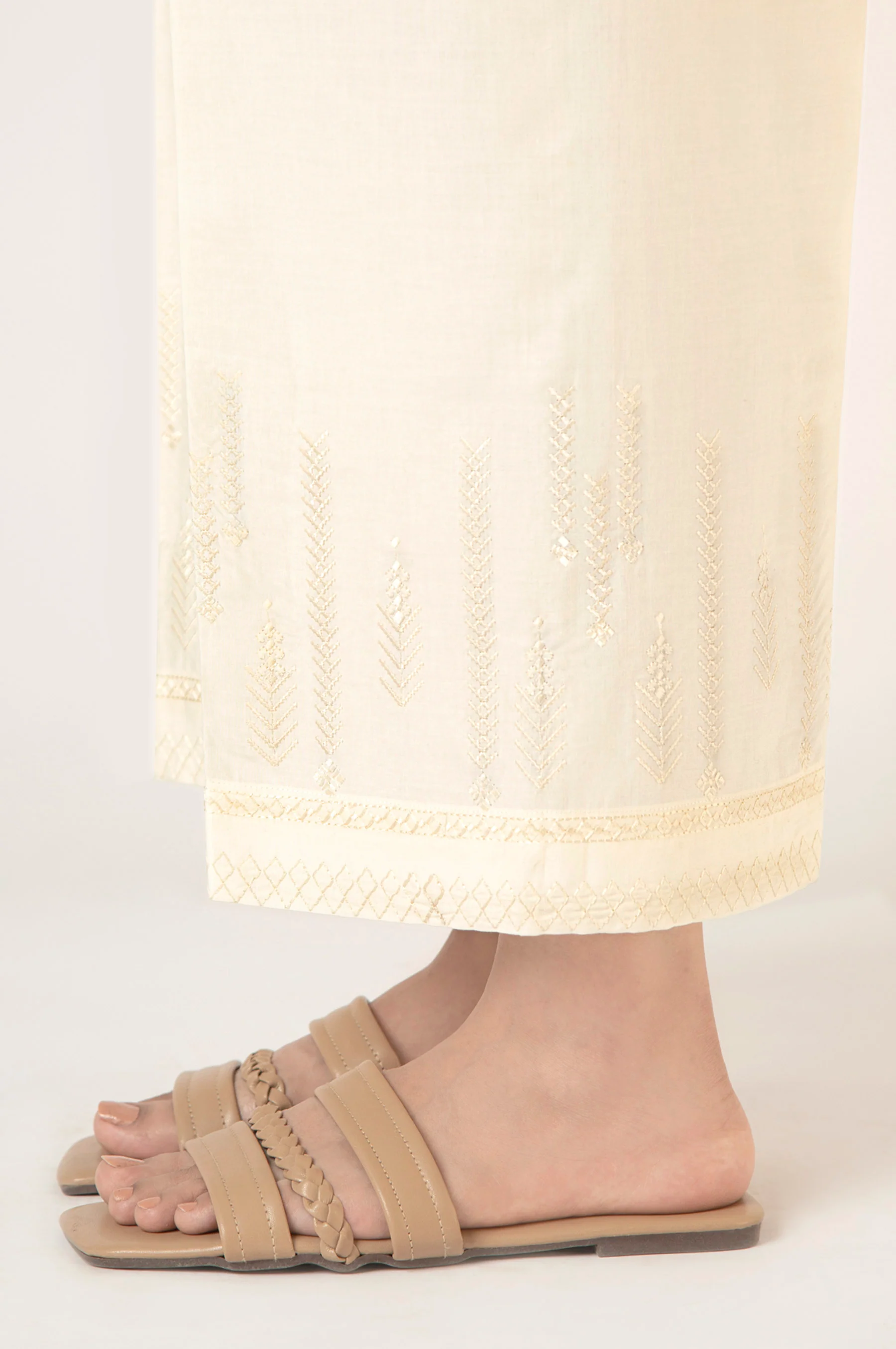 Embroidered Cambric Culottes - Regular Fit - Image 2