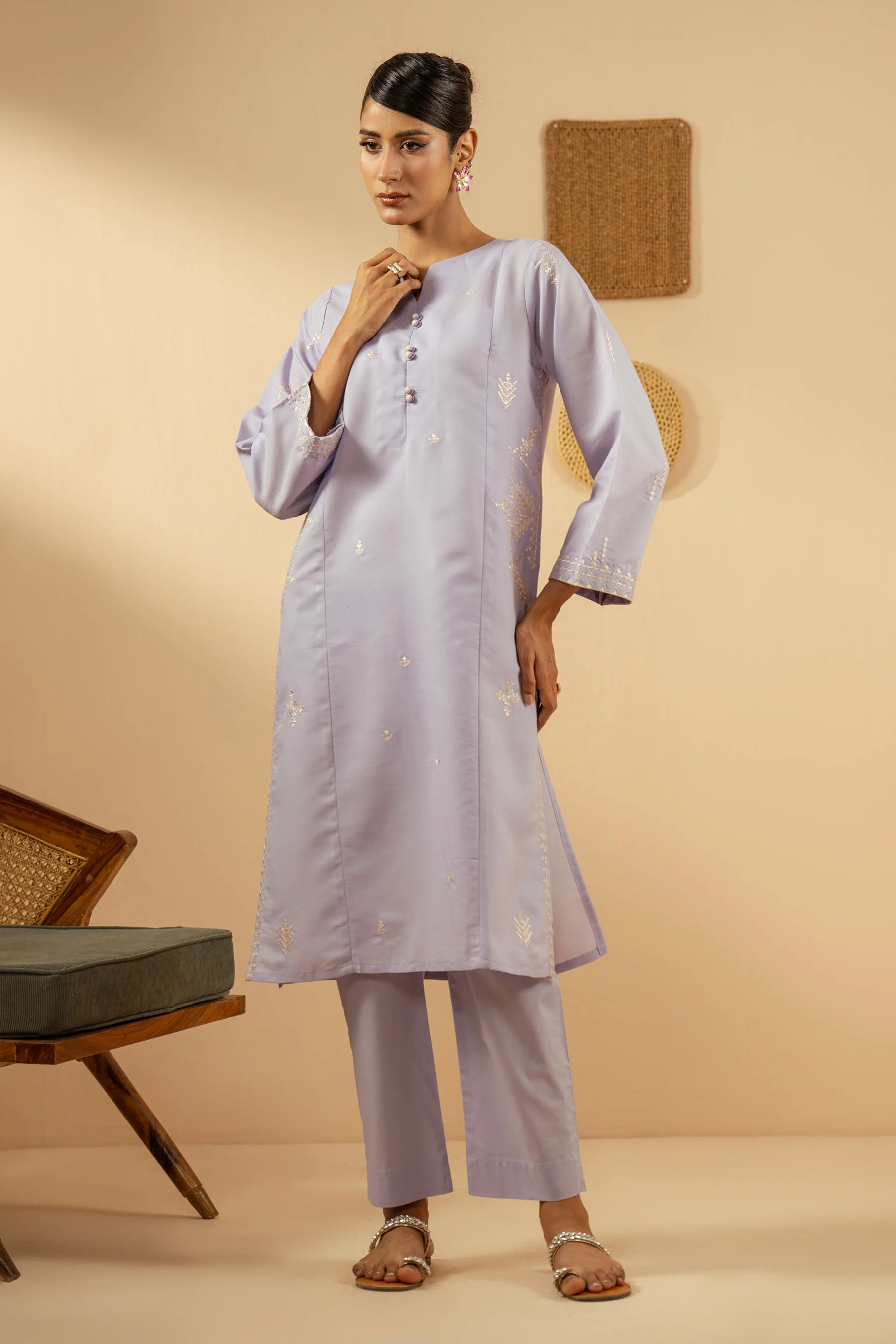 EMBROIDERED CAMBRIC ZARI STITCHED 2 PIECE SUIT - Image 3