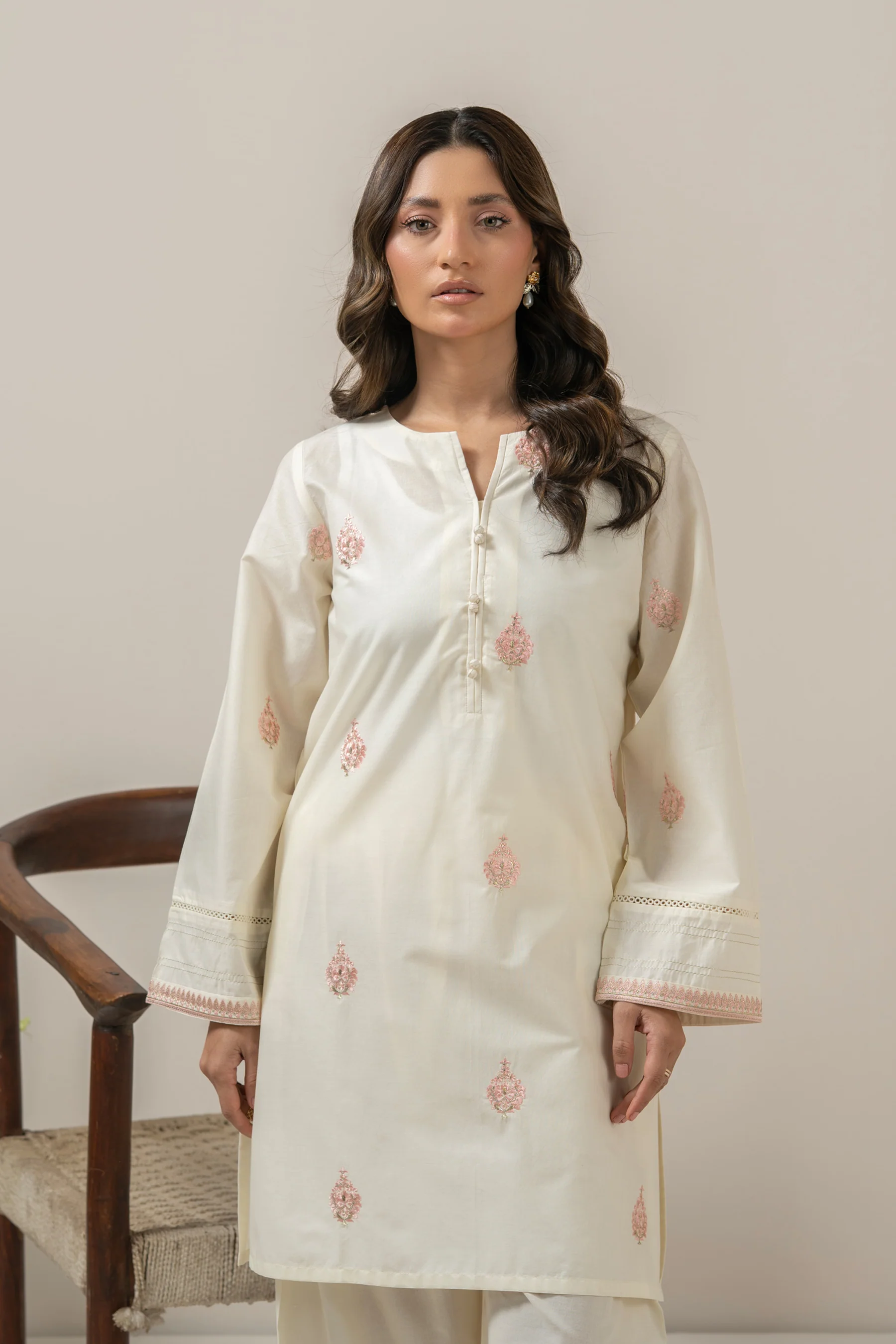 EMBROIDERED CAMBRIC STITCHED SHIRT BOTTOM SUIT - Image 6