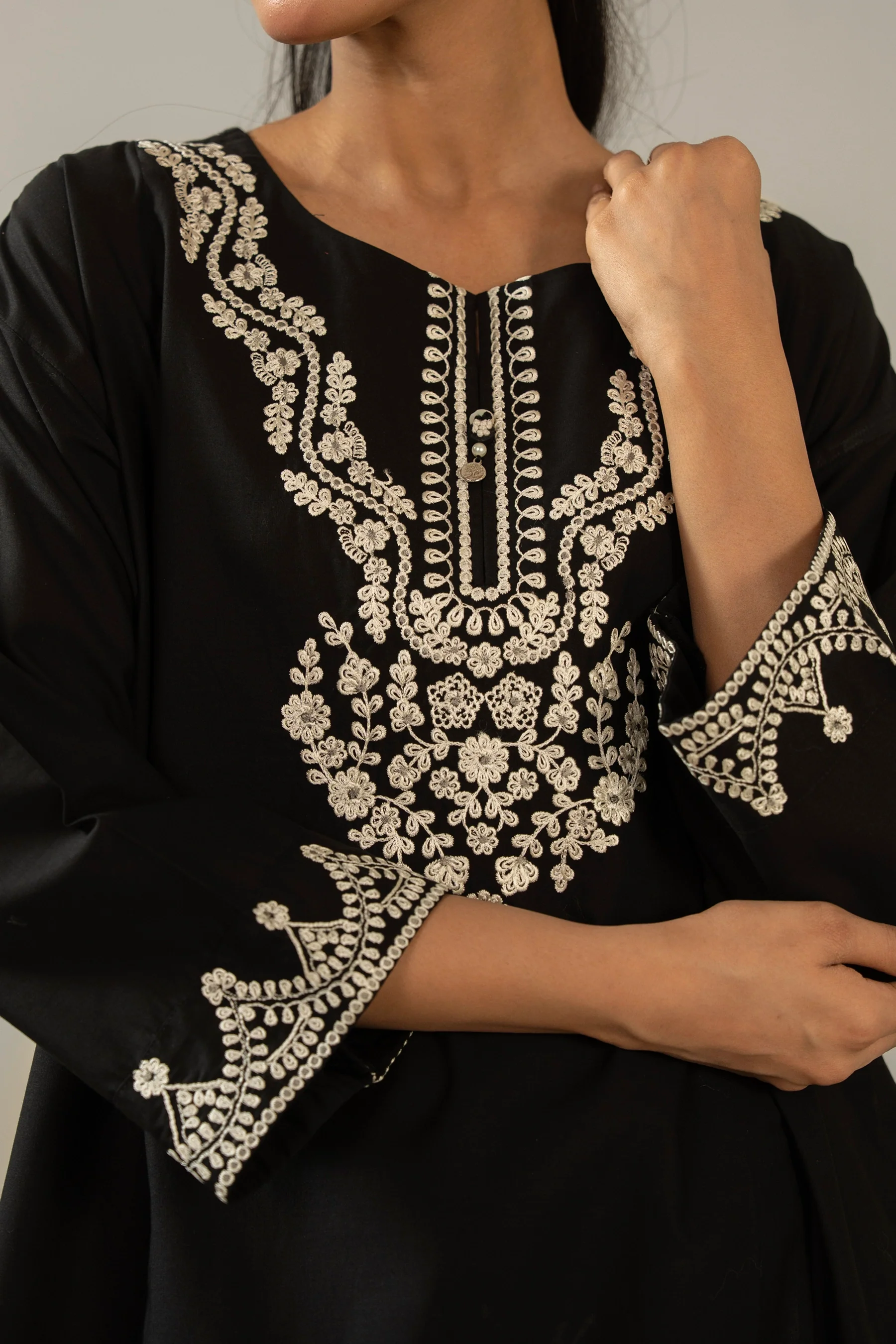 EMBROIDERED CAMBRIC STITCHED SHIRT BOTTOM SUIT - Image 2