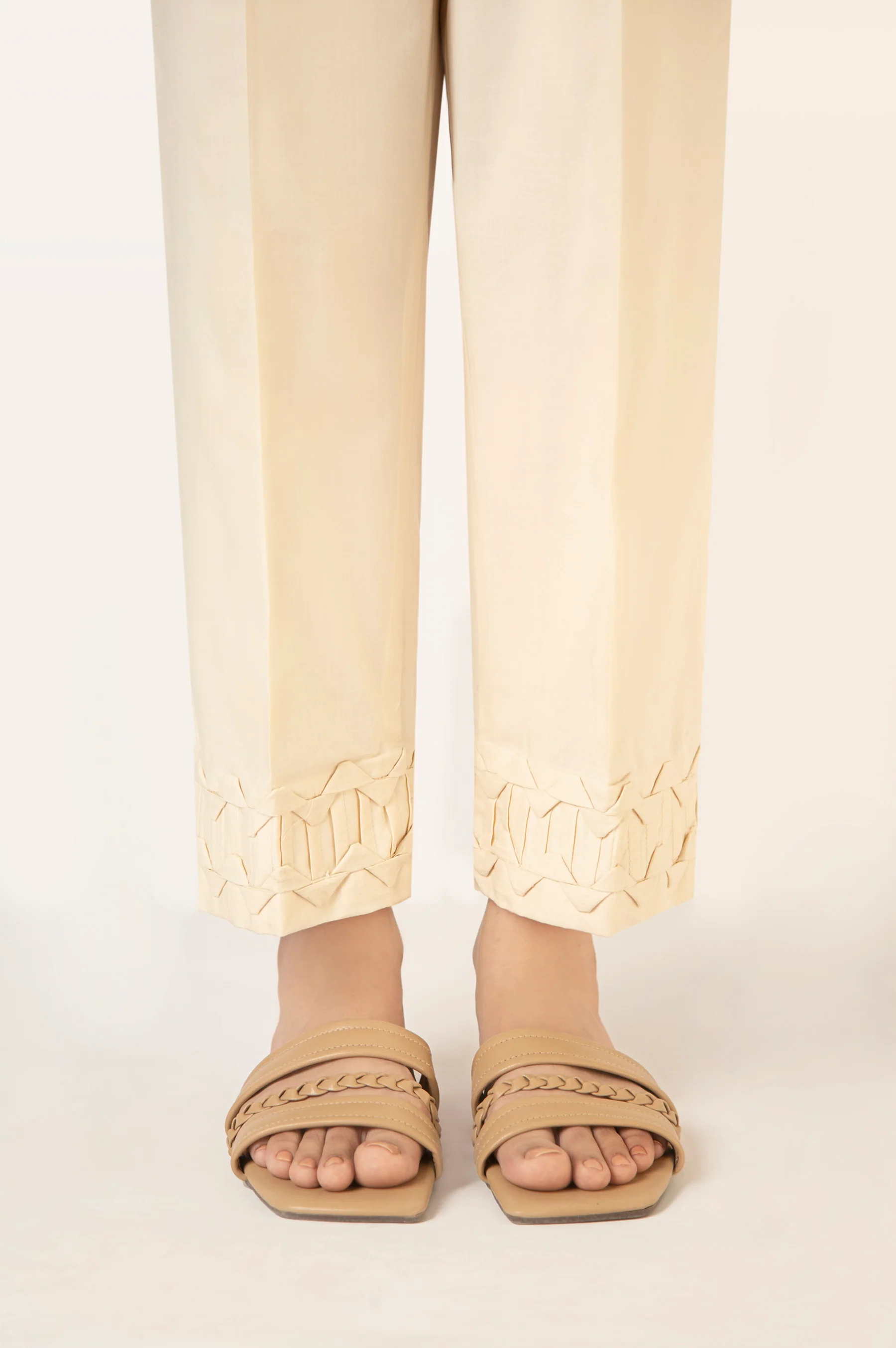 EMBROIDERED PANTS