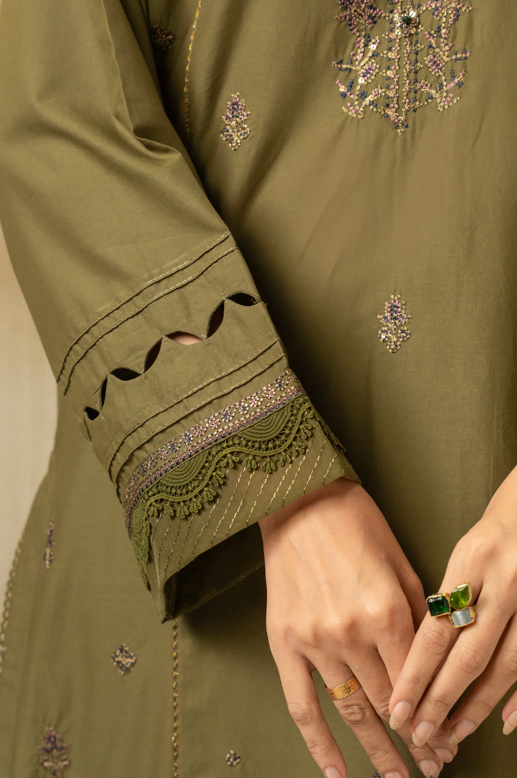 EMBROIDERED CAMBRIC UNSTITCHED SHIRT BOTTOM - Image 5