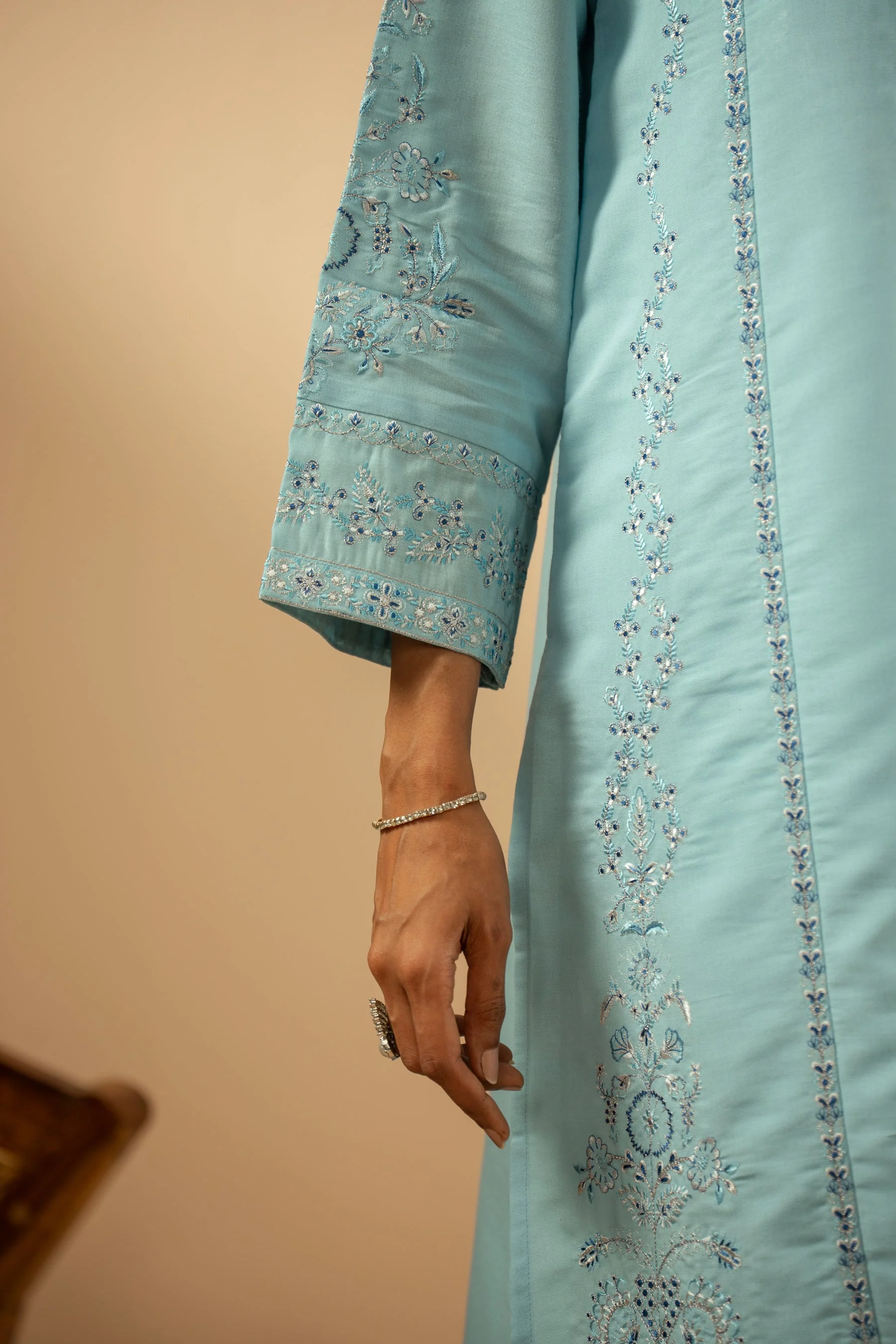 EMBROIDERED CAMBRIC ZARI STITCHED 2 PIECE SUIT (FACTORY E-OUTLET) - Image 11