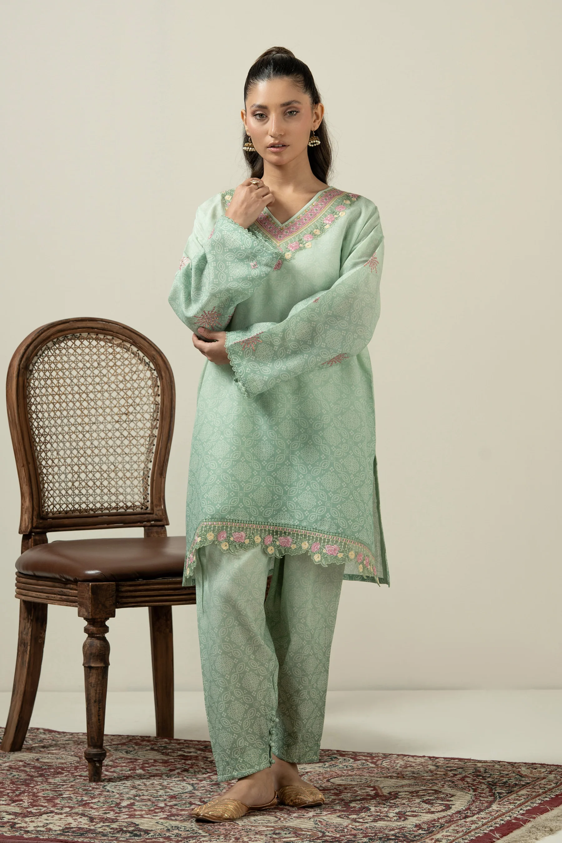 EMBROIDERED CAMBRIC ZARI STITCHED 2 PIECE SUIT - Image 6