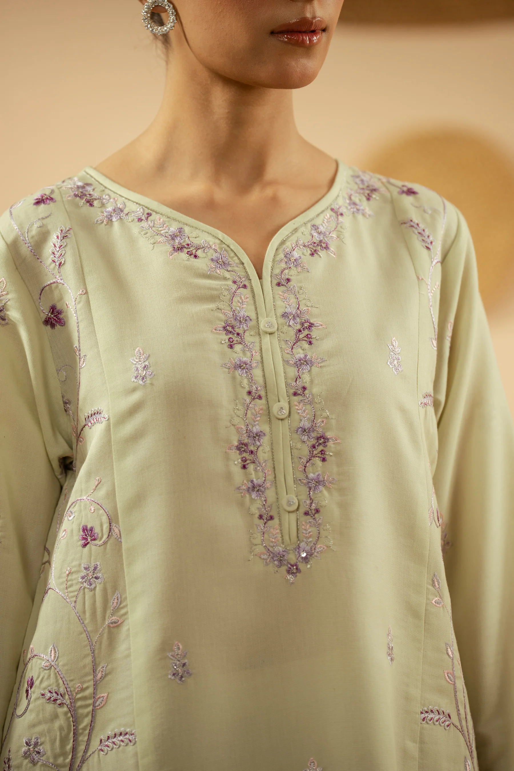 EMBROIDERED CAMBRIC ZARI STITCHED SHIRT BOTTOM - Image 4