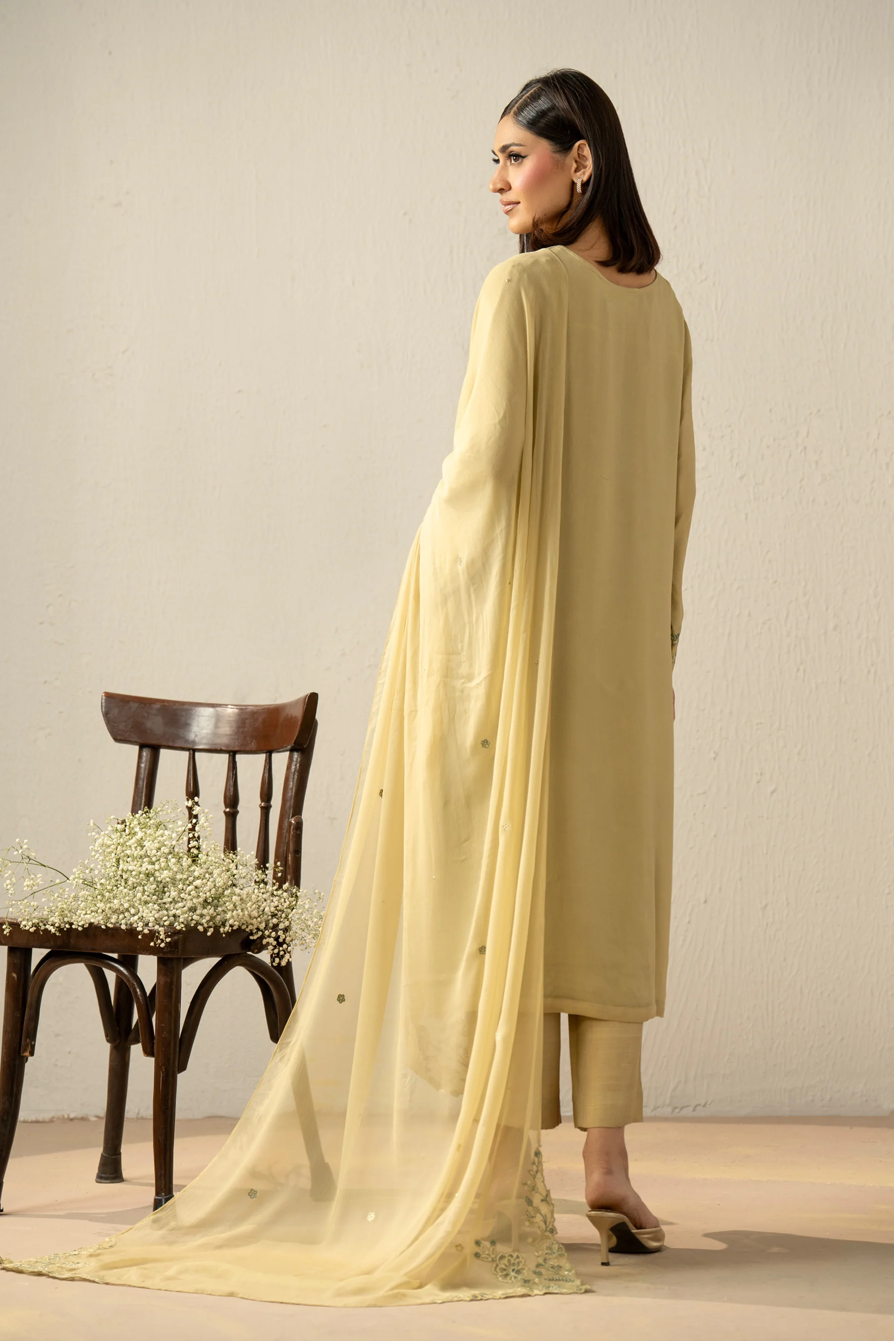 EMBROIDERED CHIFFON STITCHED 3 PIECE SUIT - Image 3