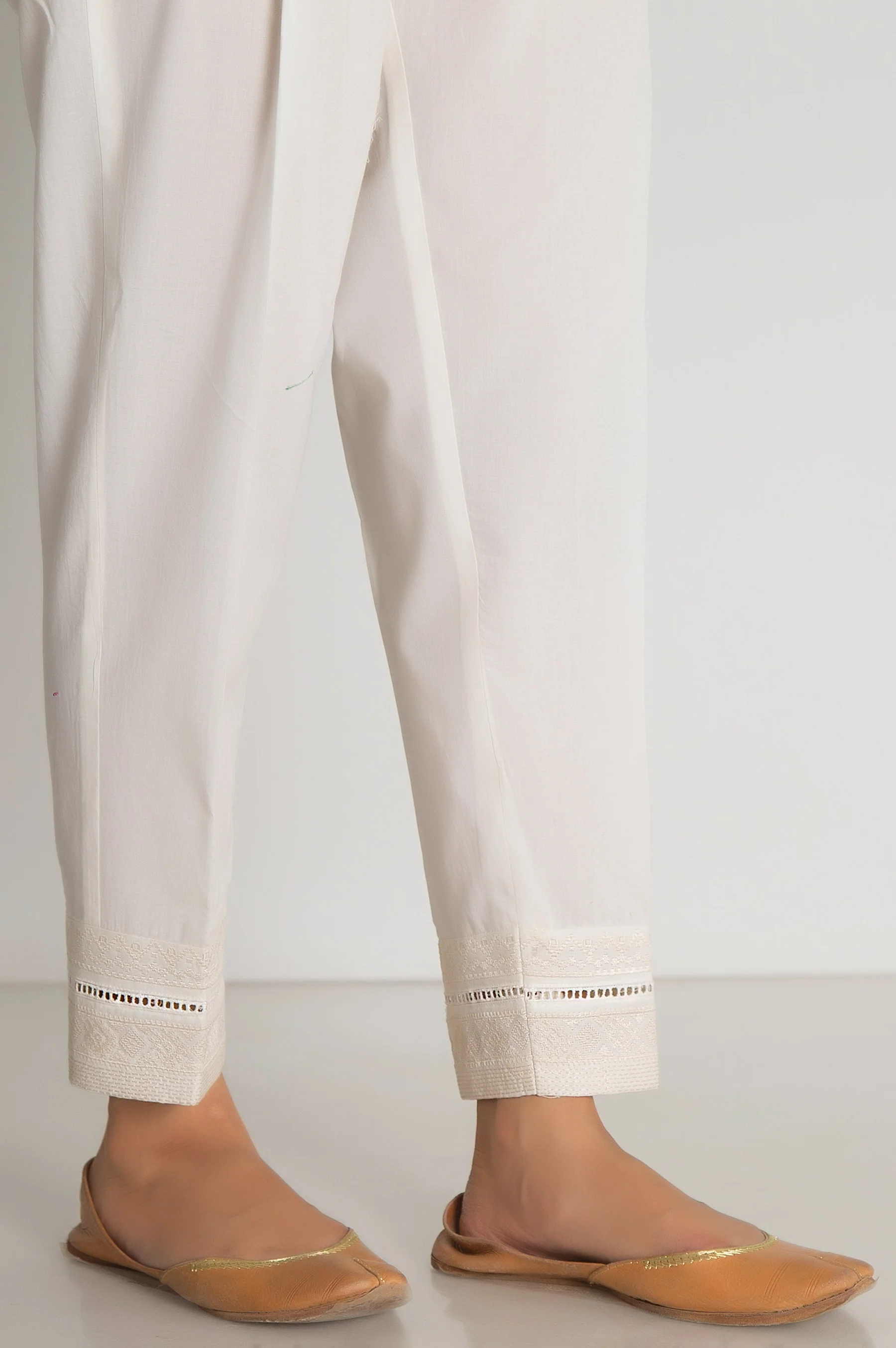 Embroidered Cigarette Pants  - Off-White - Image 3