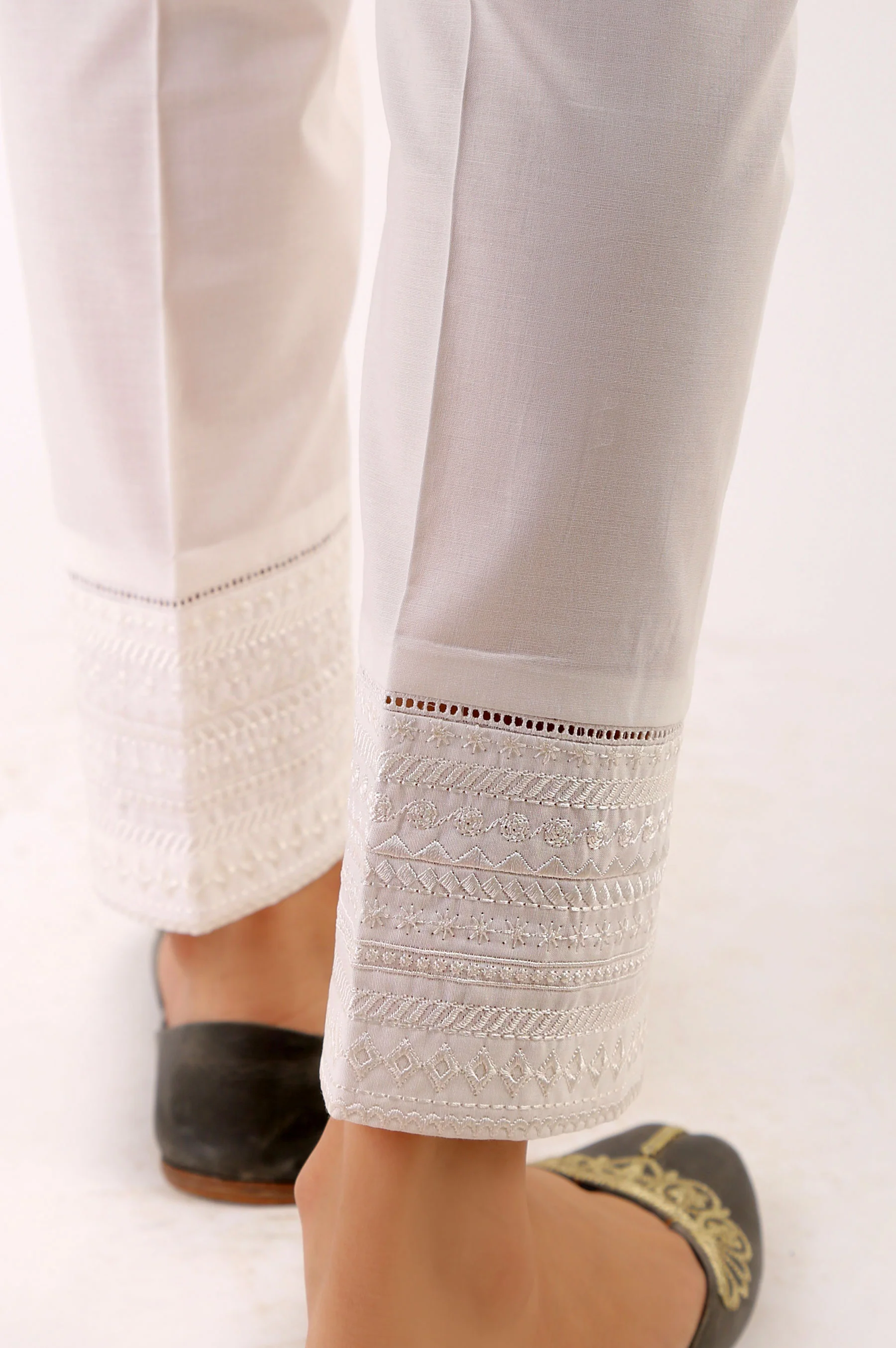 Embroidered Cigarette Pants - White - Image 3