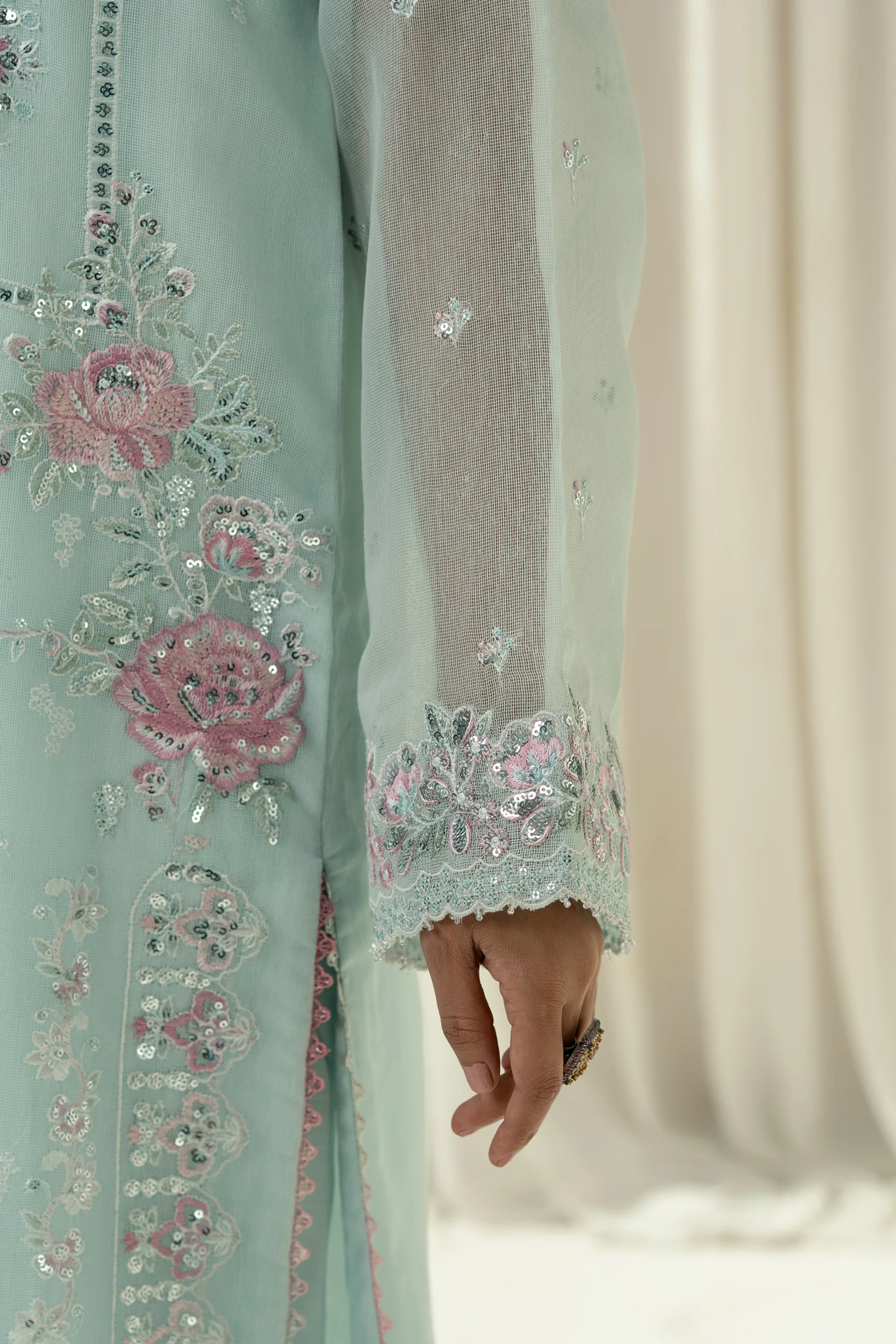 EMBROIDERED COTTON NET STITCHED 3 PIECE SUIT - Image 6