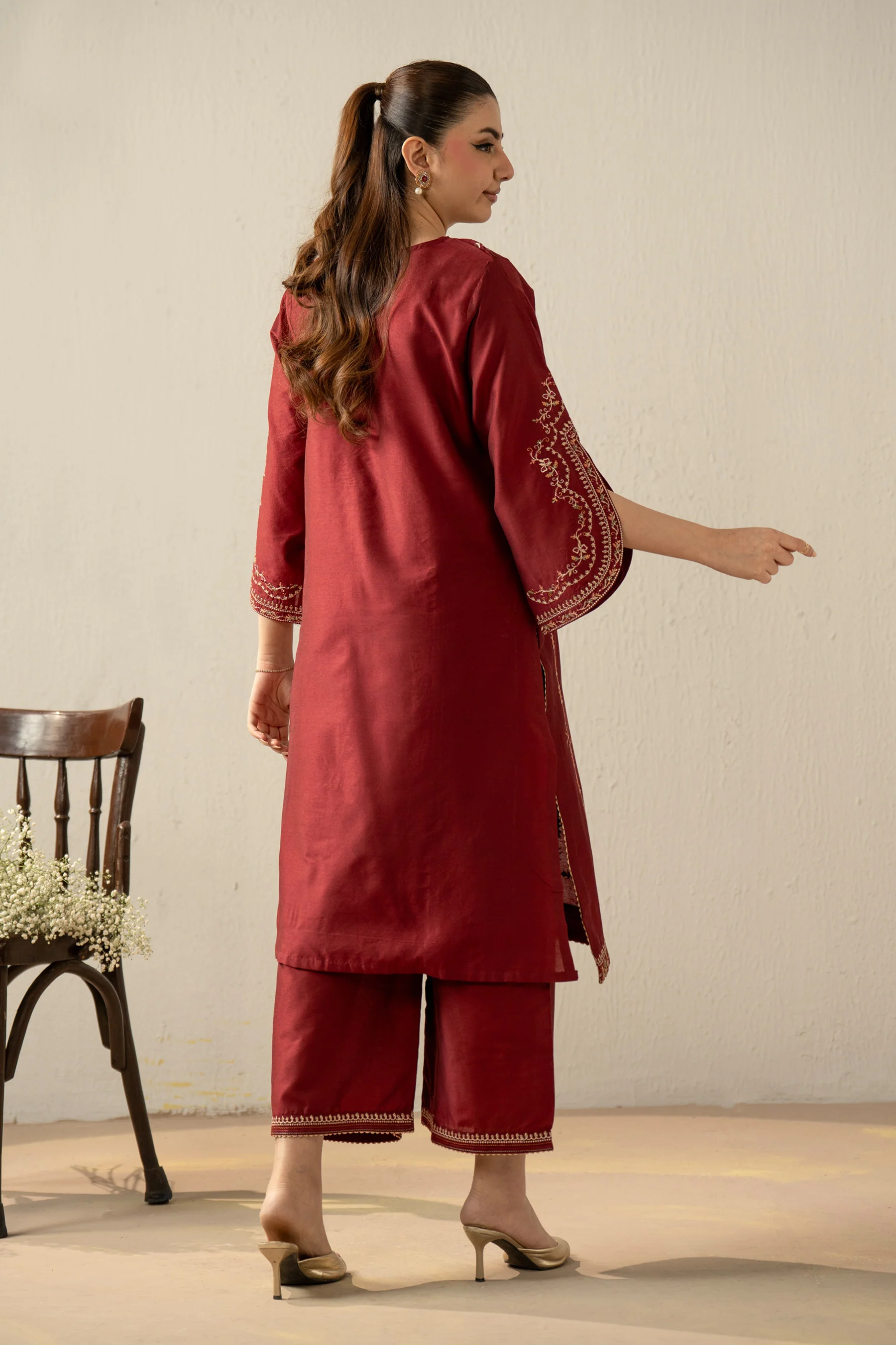 EMBROIDERED COTTON SILK STITCHED 2 PIECE SUIT - Image 6
