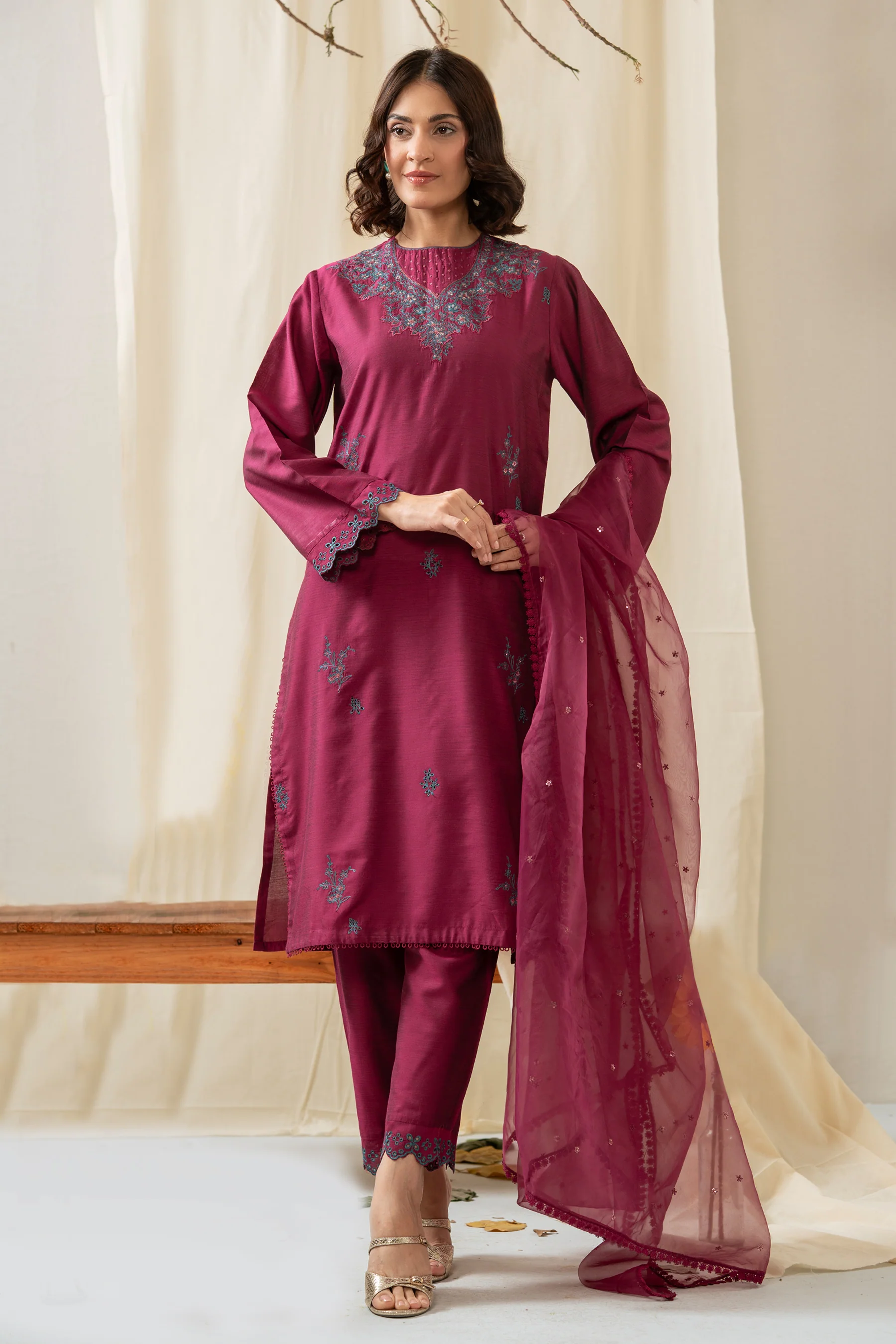 EMBROIDERED COTTON SILK STITCHED 3 PIECE SUIT (FACTORY E-OUTLET)