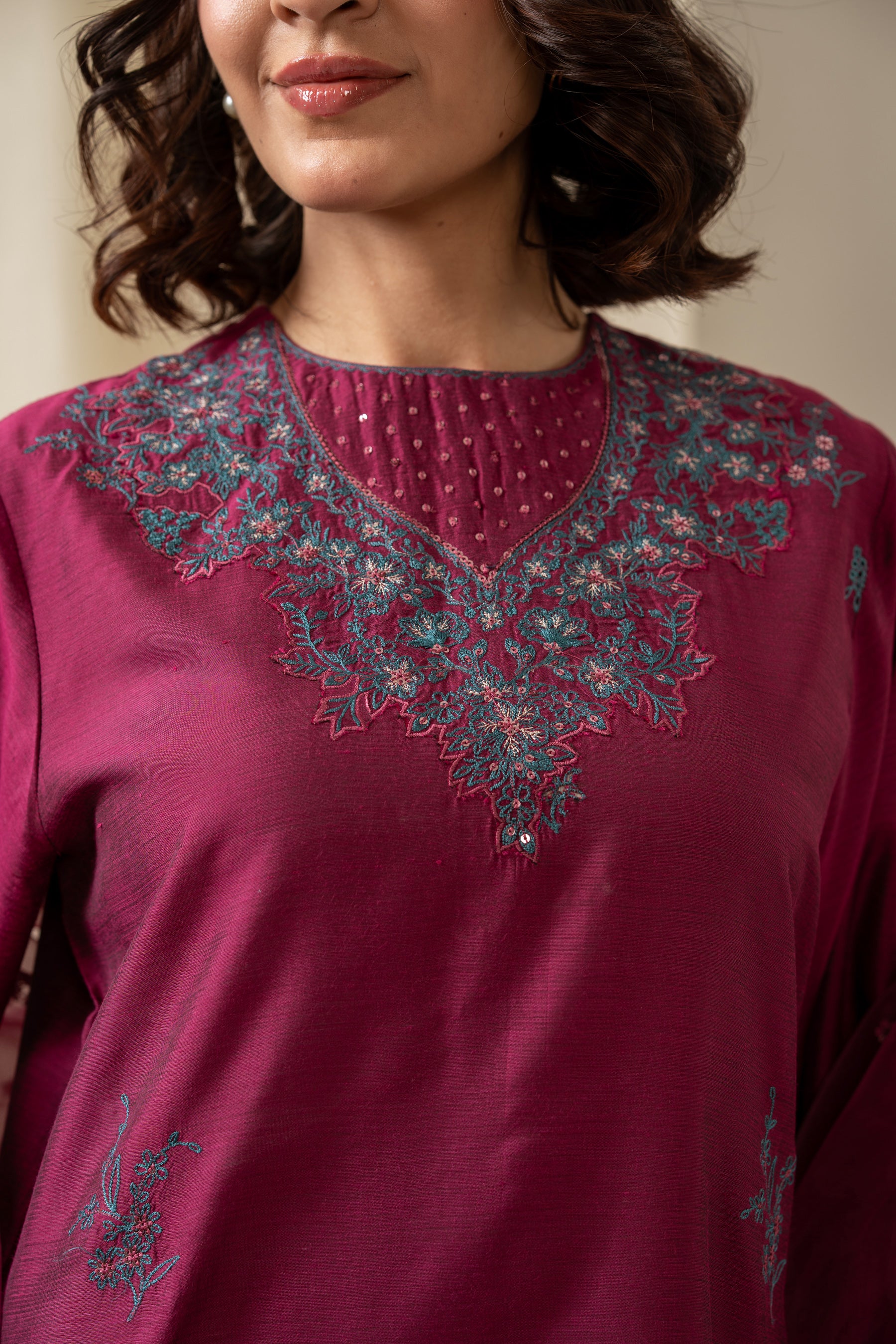 EMBROIDERED COTTON SILK STITCHED 3 PIECE SUIT (FACTORY E-OUTLET) - Image 2